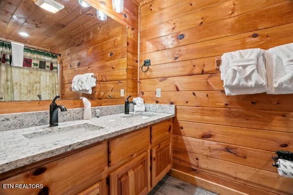 32 - 620 Chickasaw Gap Way, Pigeon Forge, TN 37863, Pigeon Forge