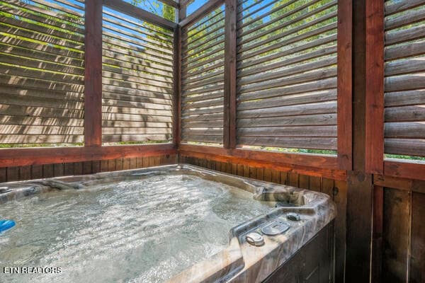 37 - 620 Chickasaw Gap Way, Pigeon Forge, TN 37863, Pigeon Forge