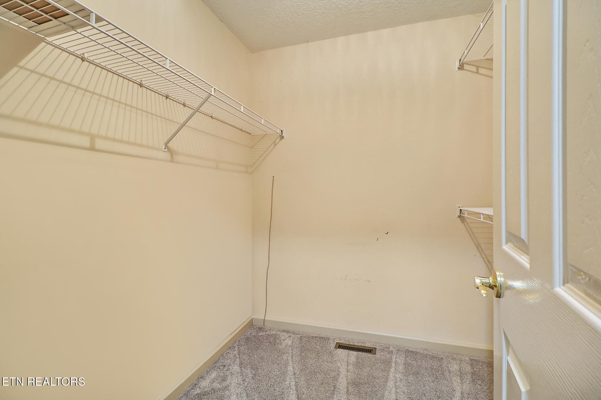n44a2902-n44a2906 - 42 Havenridge Place, Crossville, TN 38558