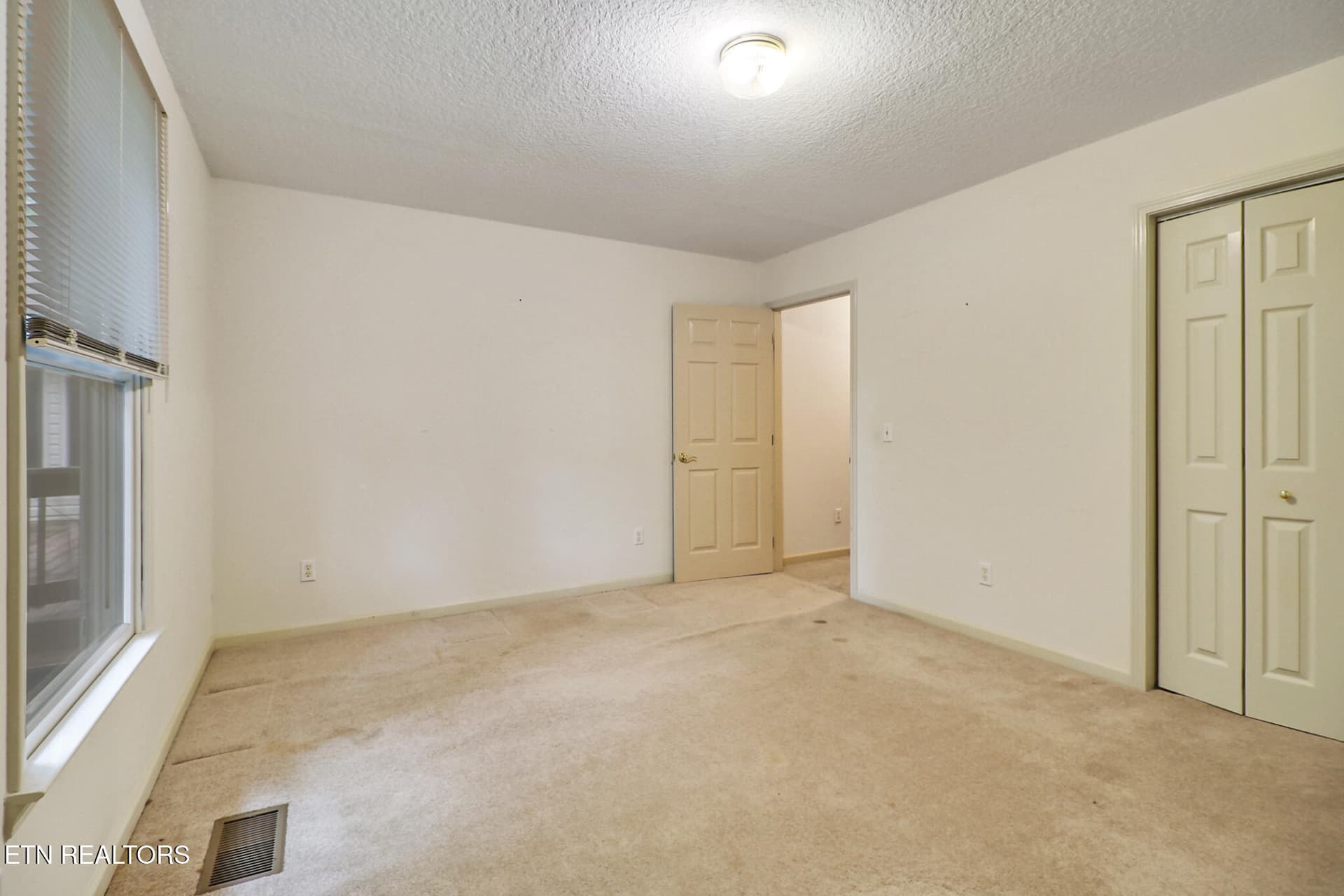 n44a2942-n44a2946 - 42 Havenridge Place, Crossville, TN 38558