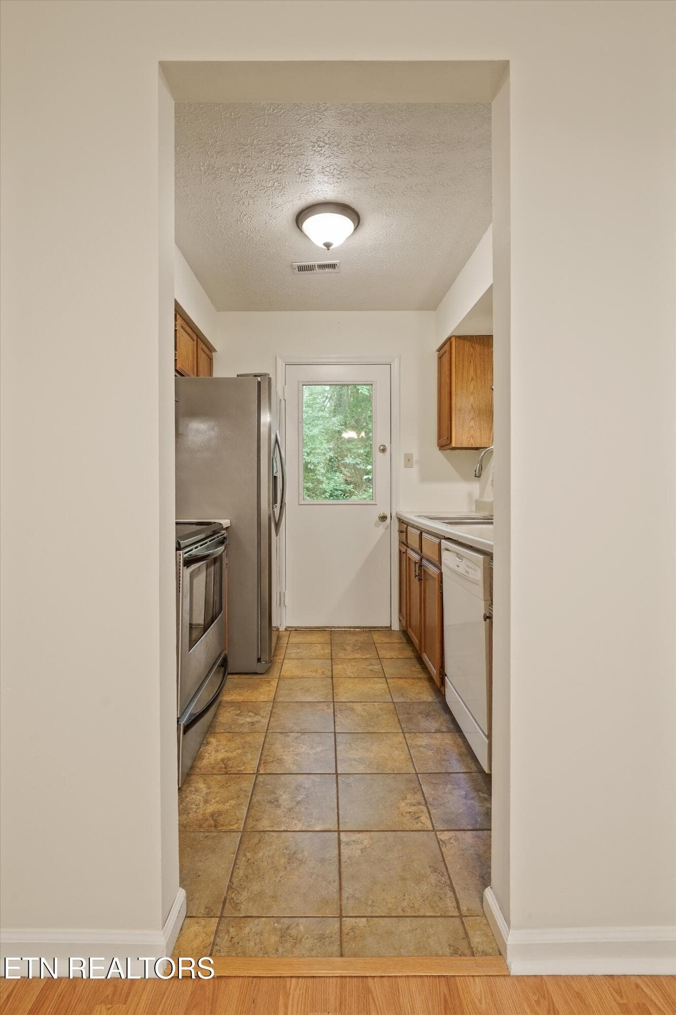 14-6913 Kings Crossing Way15 - 6913 Kings Crossing Way, Knoxville, TN 37918, Knoxville