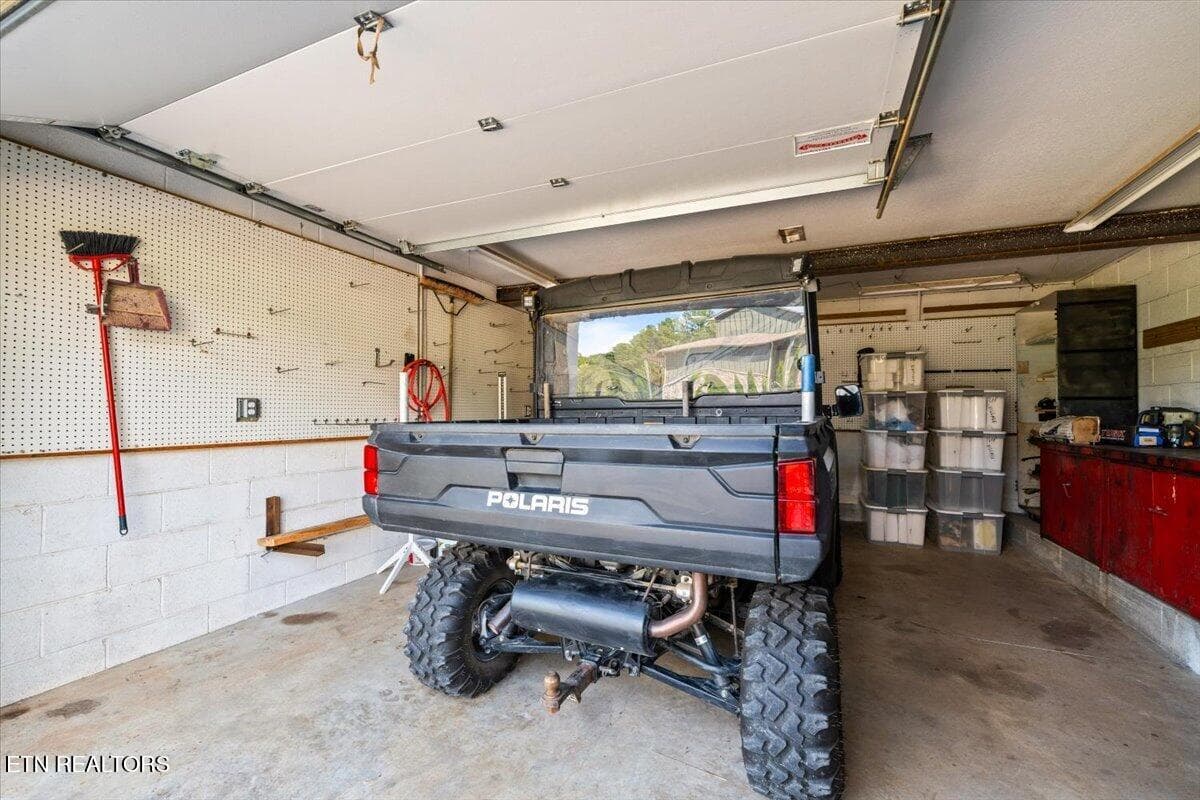 3rd Garage Near Back Left of House - 1380 E Norris Point Rd, LaFollette, TN 37766, LaFollette