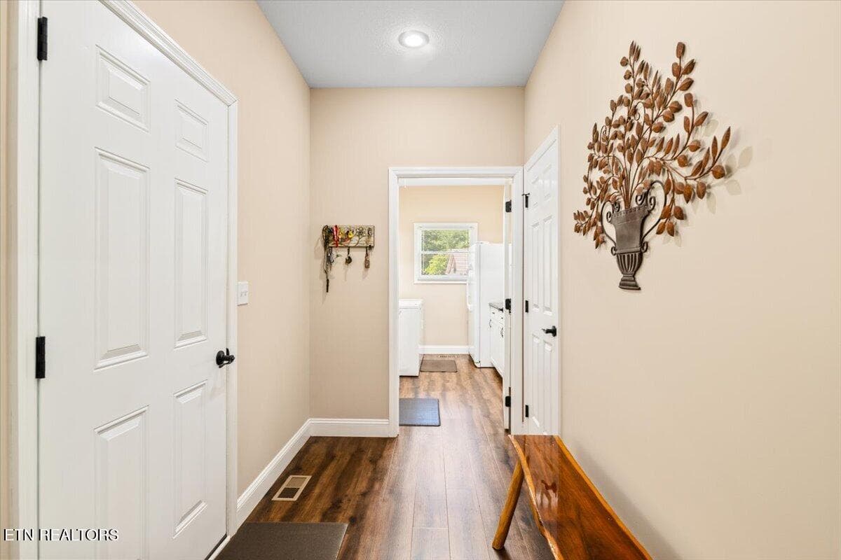 Hall to Garage and Laundry Room - 1380 E Norris Point Rd, LaFollette, TN 37766, LaFollette