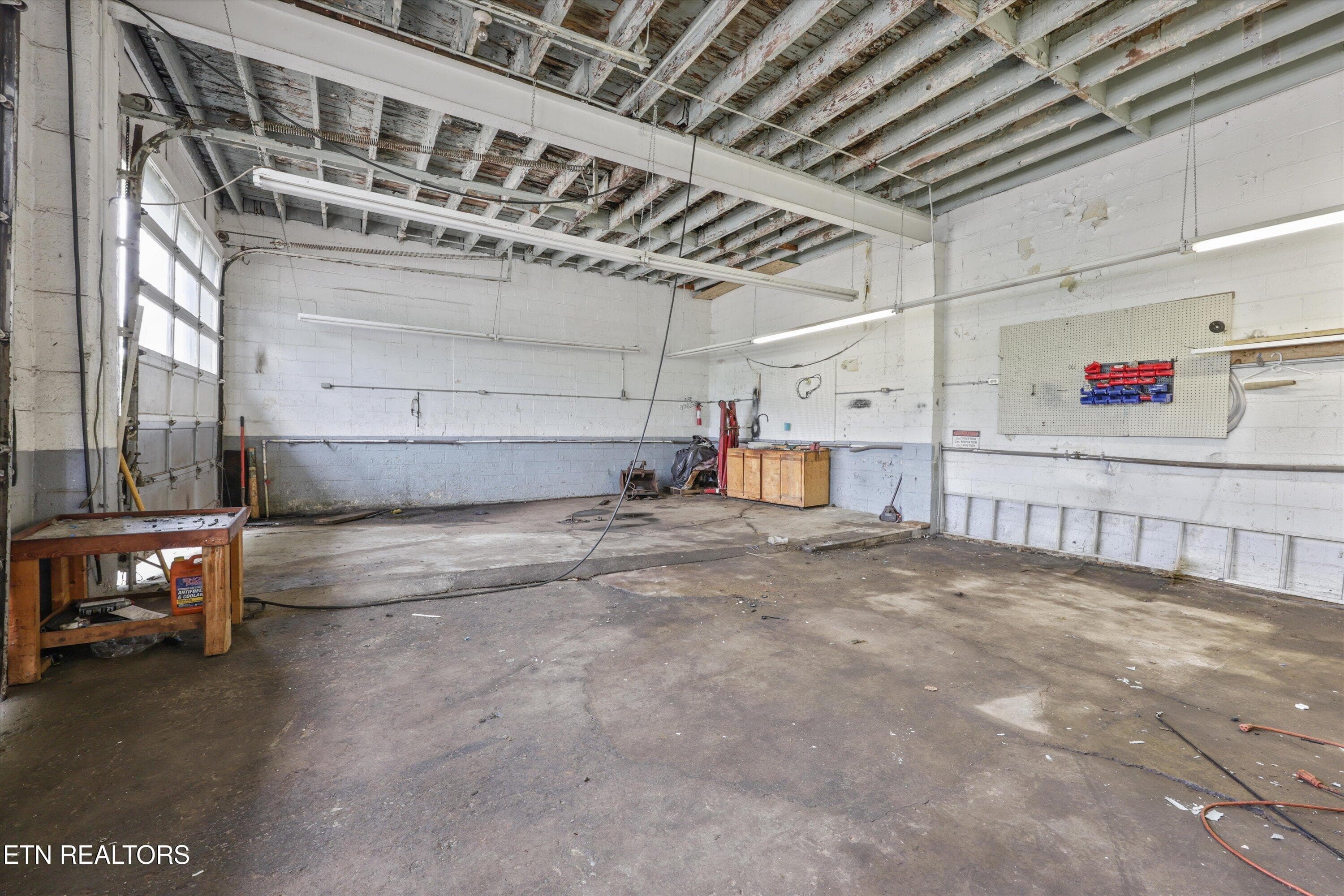 09-1602 Main St11 - 1602 Main St, White Pine, TN 37890, White Pine