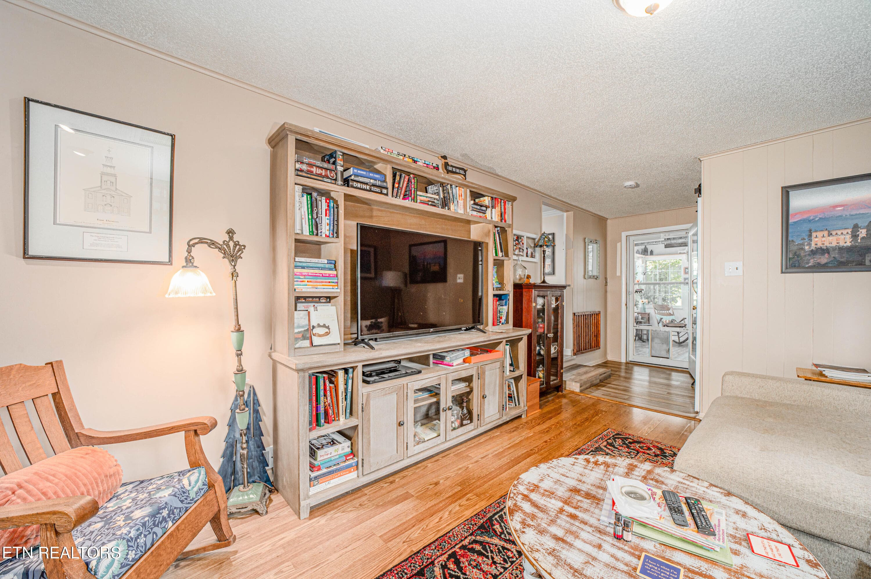 Den - 5608 Sierra Rd, Knoxville, TN 37912, Knoxville