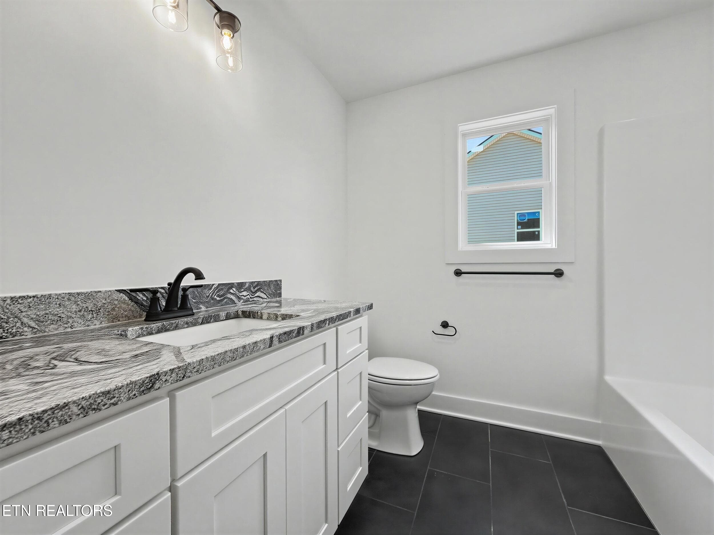 32_(32) - 5323 Arza Lane, Knoxville, TN 37918, Knoxville