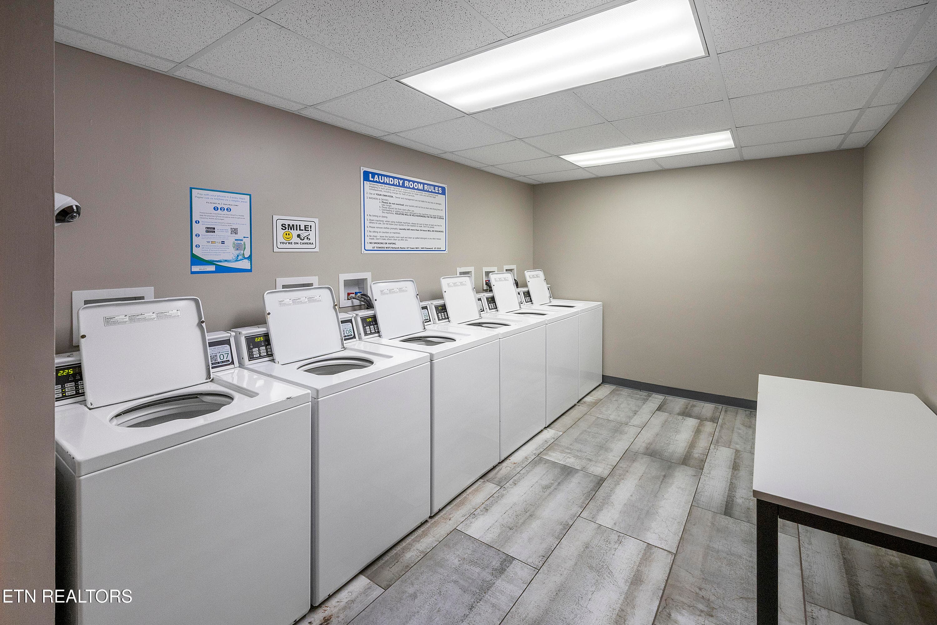 L40A9727 - 1700 Clinch Ave 411, Knoxville, TN 37916, Knoxville