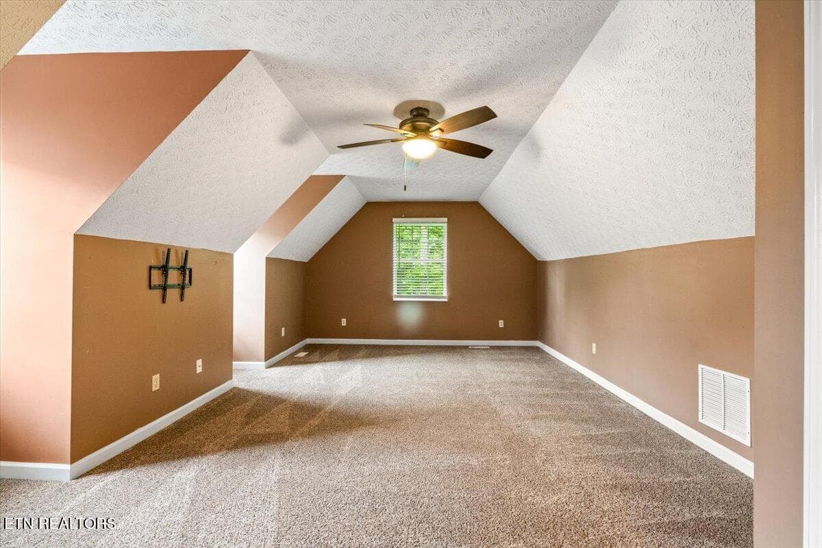 25-153 Autumn Dr - 153 Autumn Drive, Clinton, TN 37716