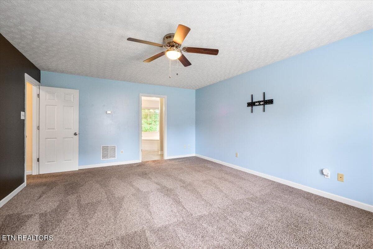 35-153 Autumn Dr - 153 Autumn Drive, Clinton, TN 37716