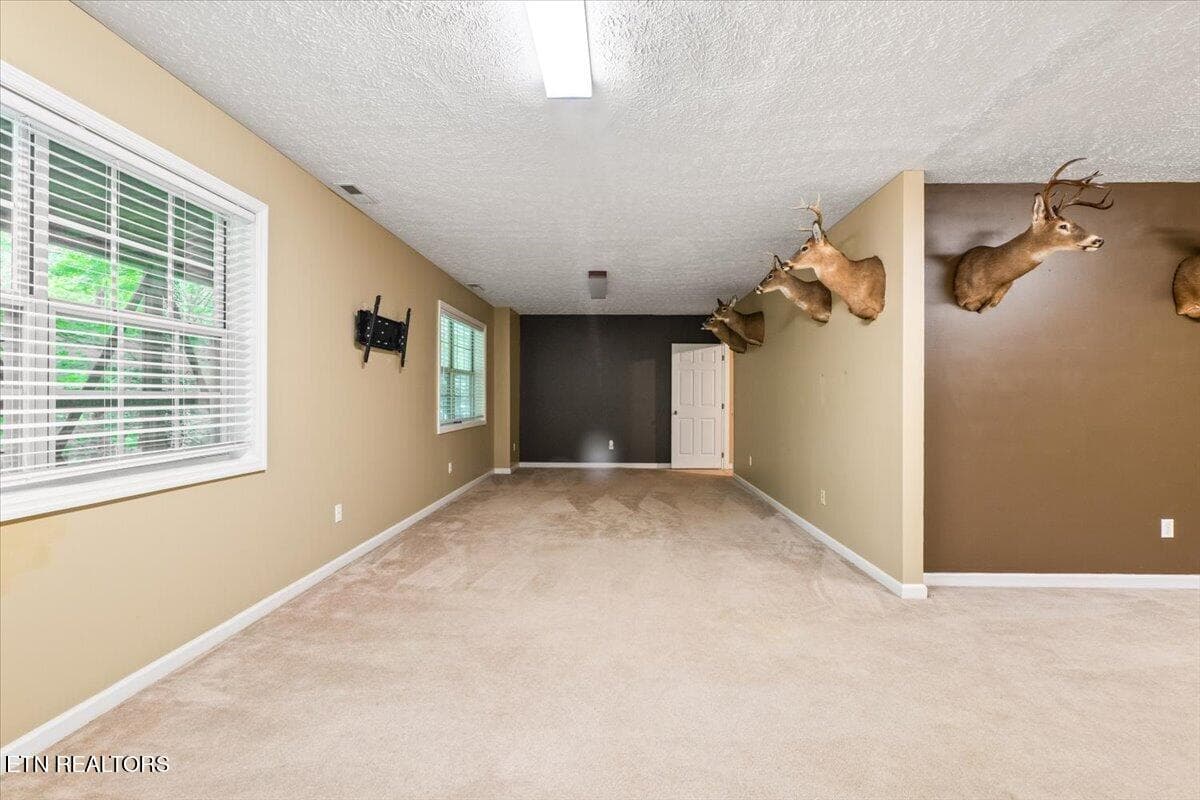 42-153 Autumn Dr - 153 Autumn Drive, Clinton, TN 37716