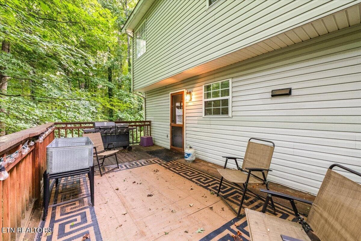 49-153 Autumn Dr - 153 Autumn Drive, Clinton, TN 37716