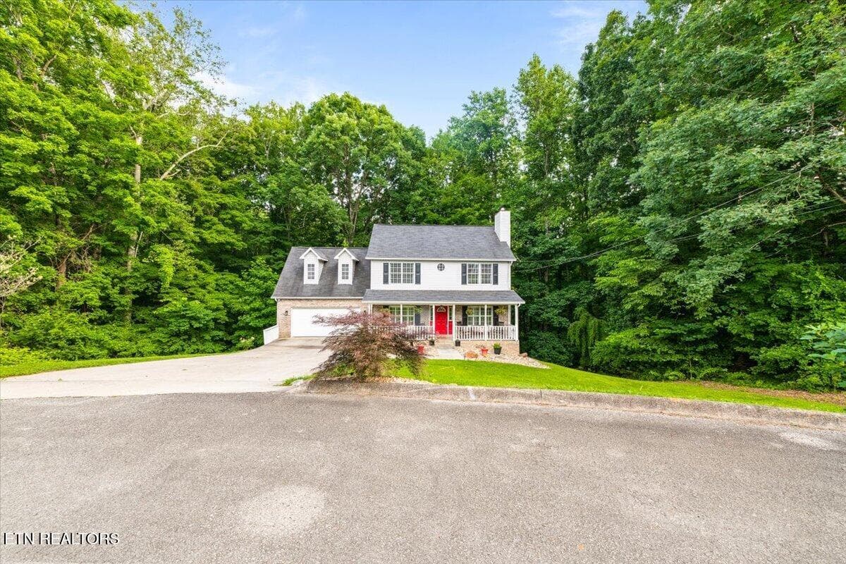 50-153 Autumn Dr - 153 Autumn Drive, Clinton, TN 37716