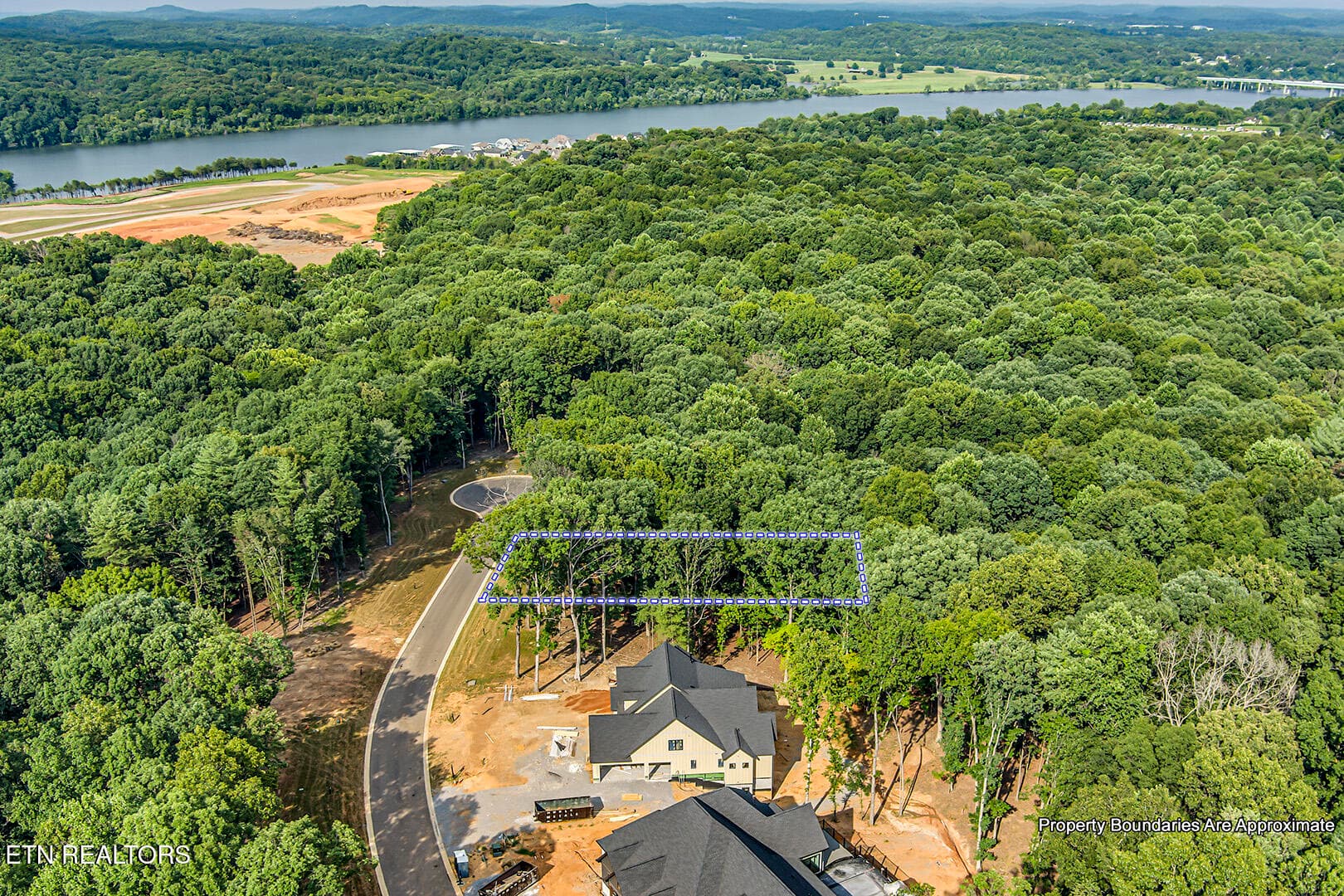 18_326 Flip Flop Way_Birdseye_E - 326 Flip Flop Way, Loudon, TN 37774
