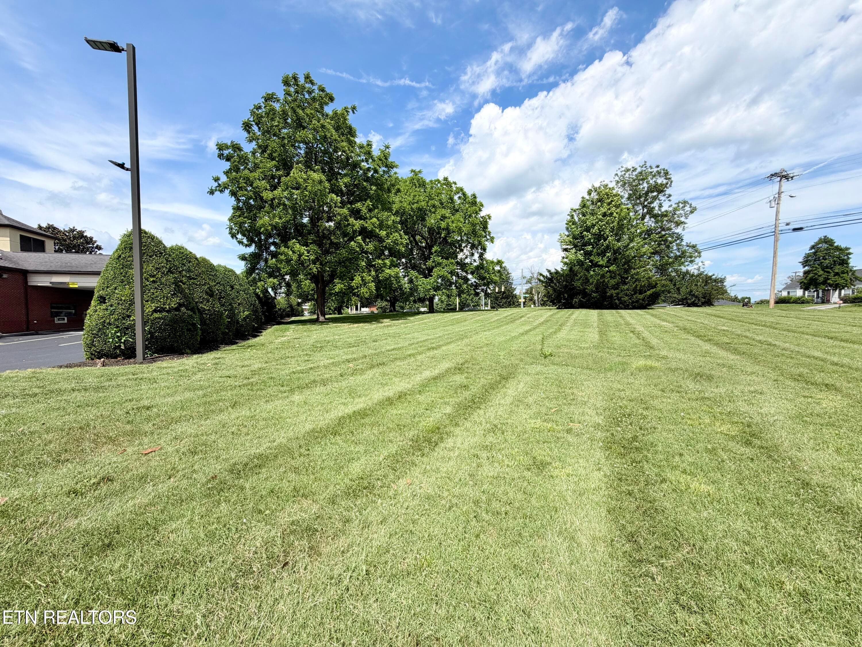 Photo 3 - 107 Sandy Springs Rd, Maryville, TN 37803, Maryville