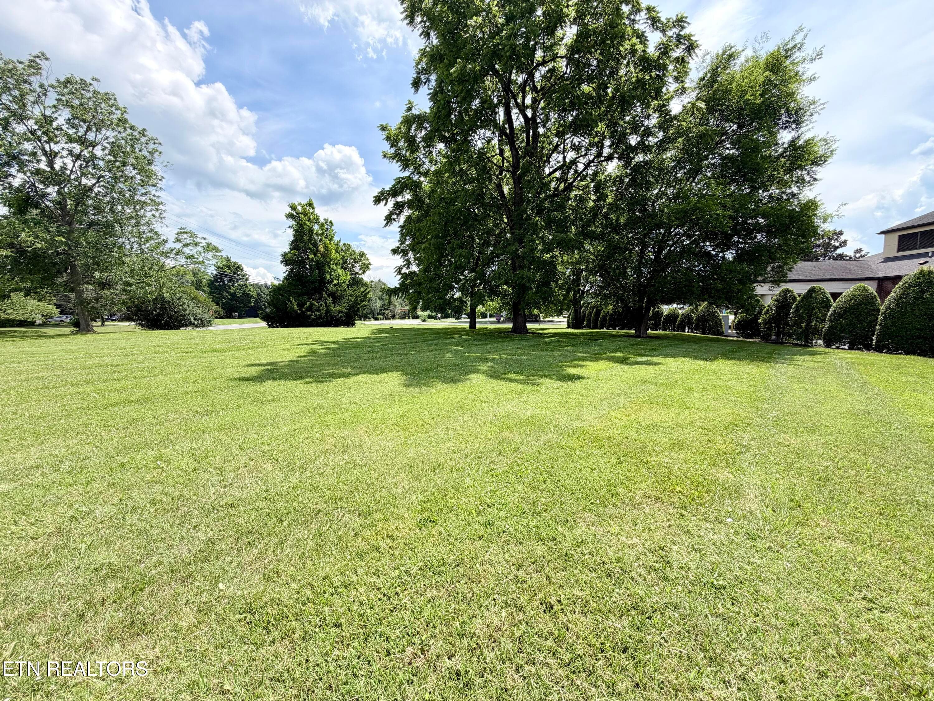 photo5 - 107 Sandy Springs Rd, Maryville, TN 37803, Maryville