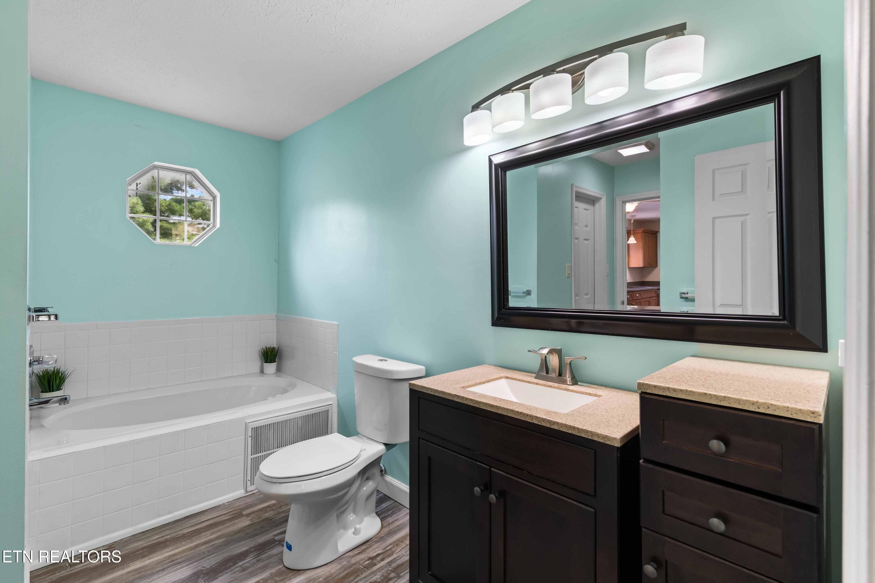 Primary Bathroom - 4541 Kinlock Lane, Knoxville, TN 37921, Knoxville