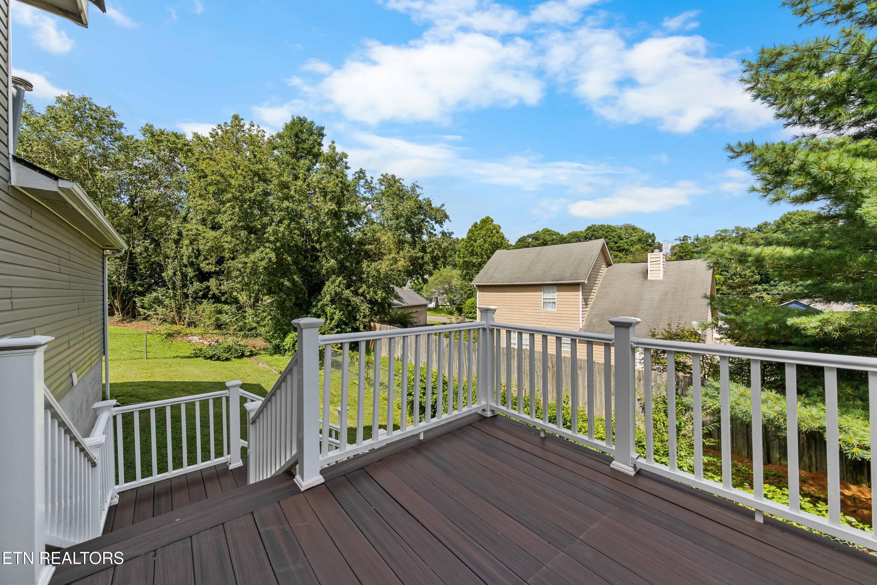 Back deck - 4541 Kinlock Lane, Knoxville, TN 37921, Knoxville