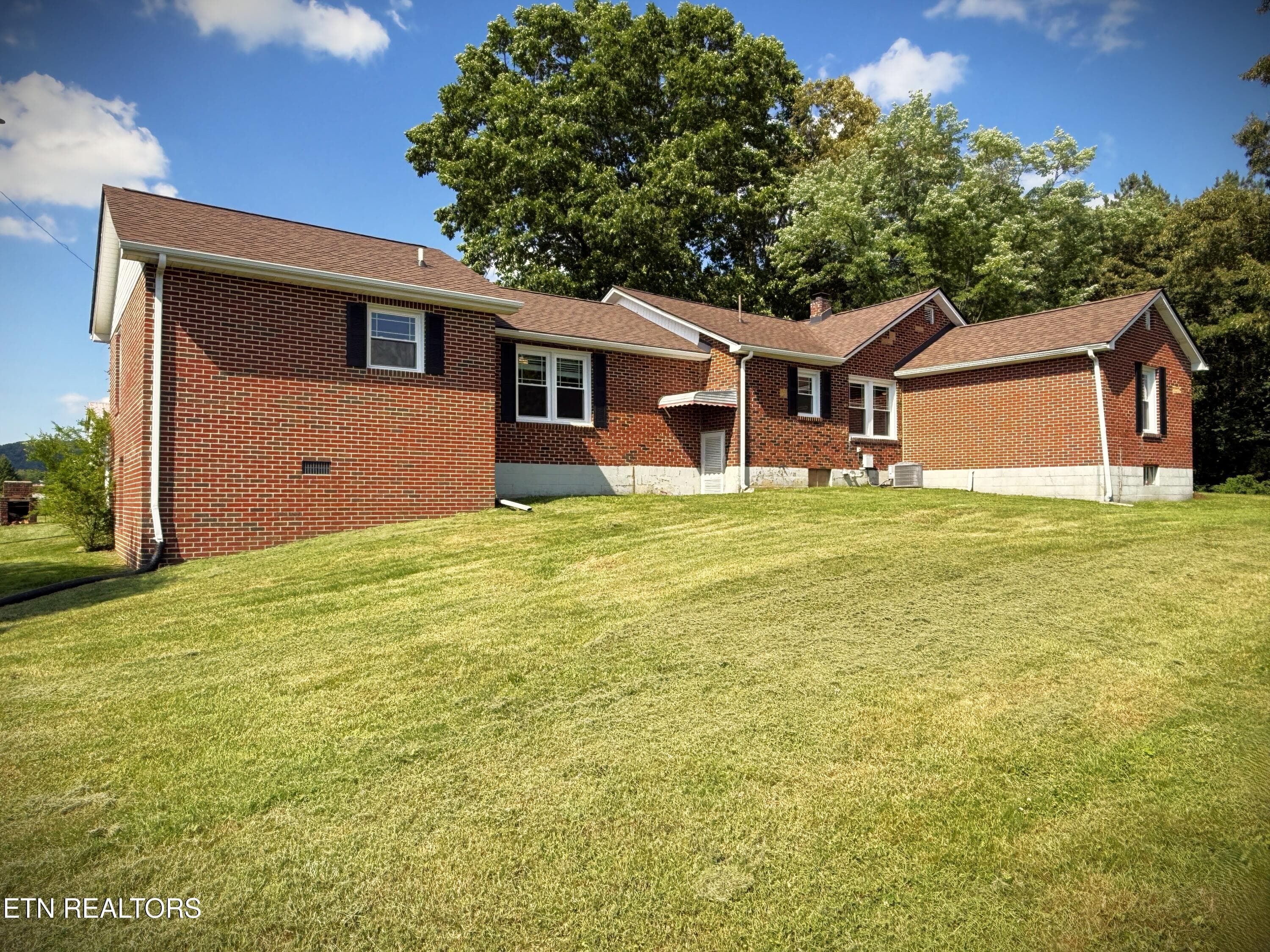 IMG_0165 - 710 Rickman Rd, Livingston, TN 38570, Livingston
