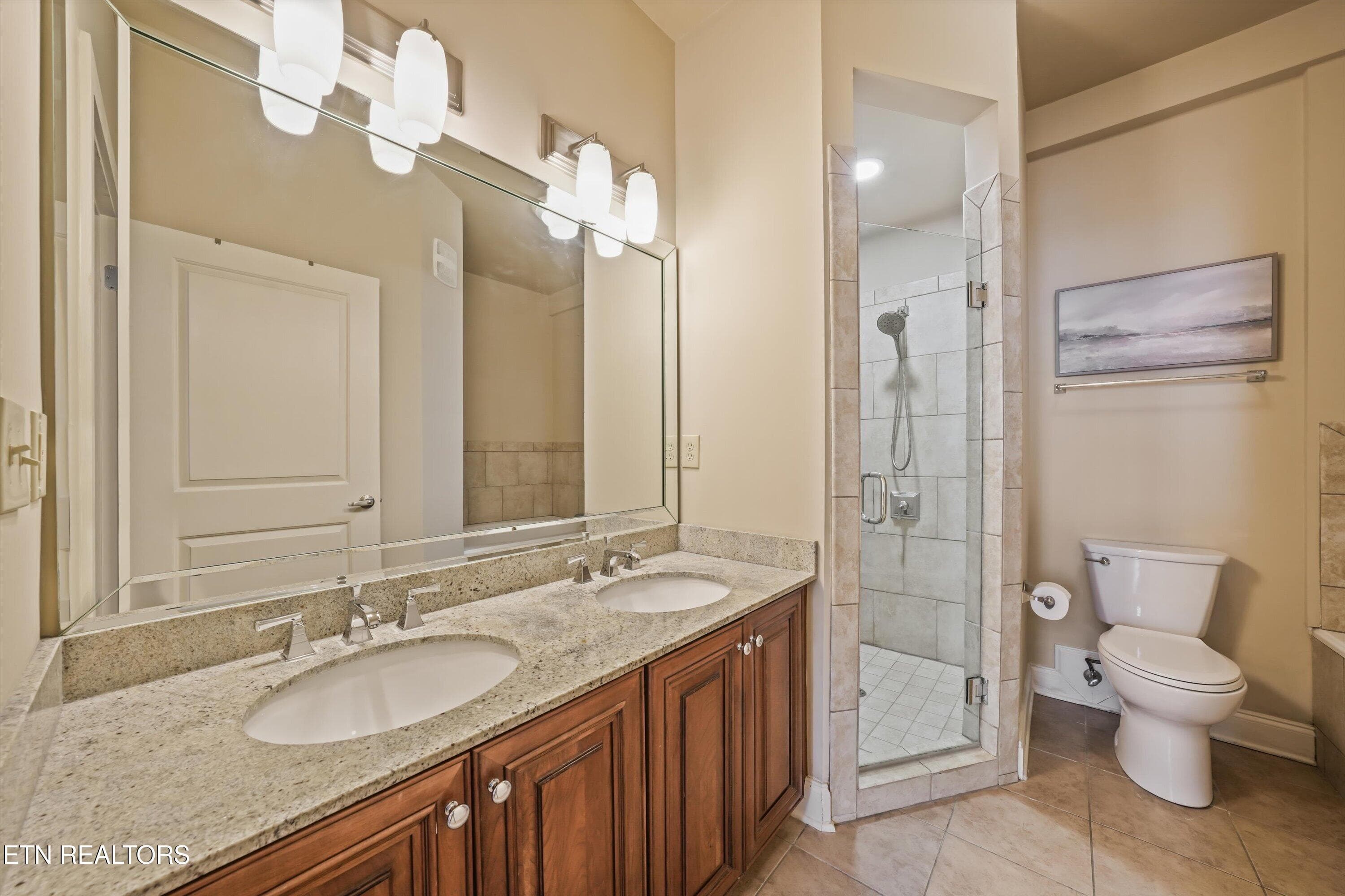 22-445 W Blount Ave 308 21 - 445 W Blount Ave 308, Knoxville, TN 37920, Knoxville