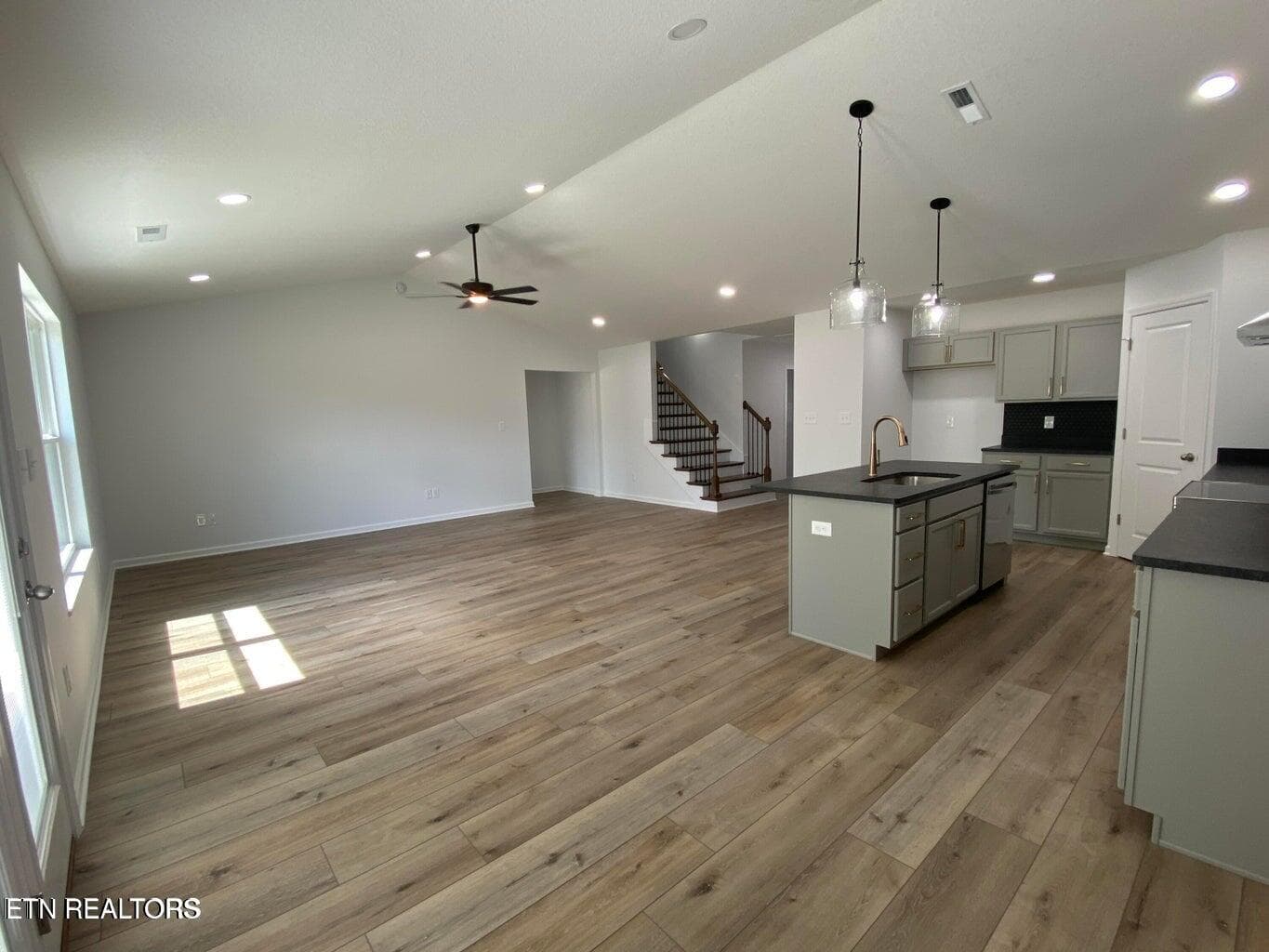 20250726193410866594000000-o - 3455 Sparks Scenic Way, Knoxville, TN 37931