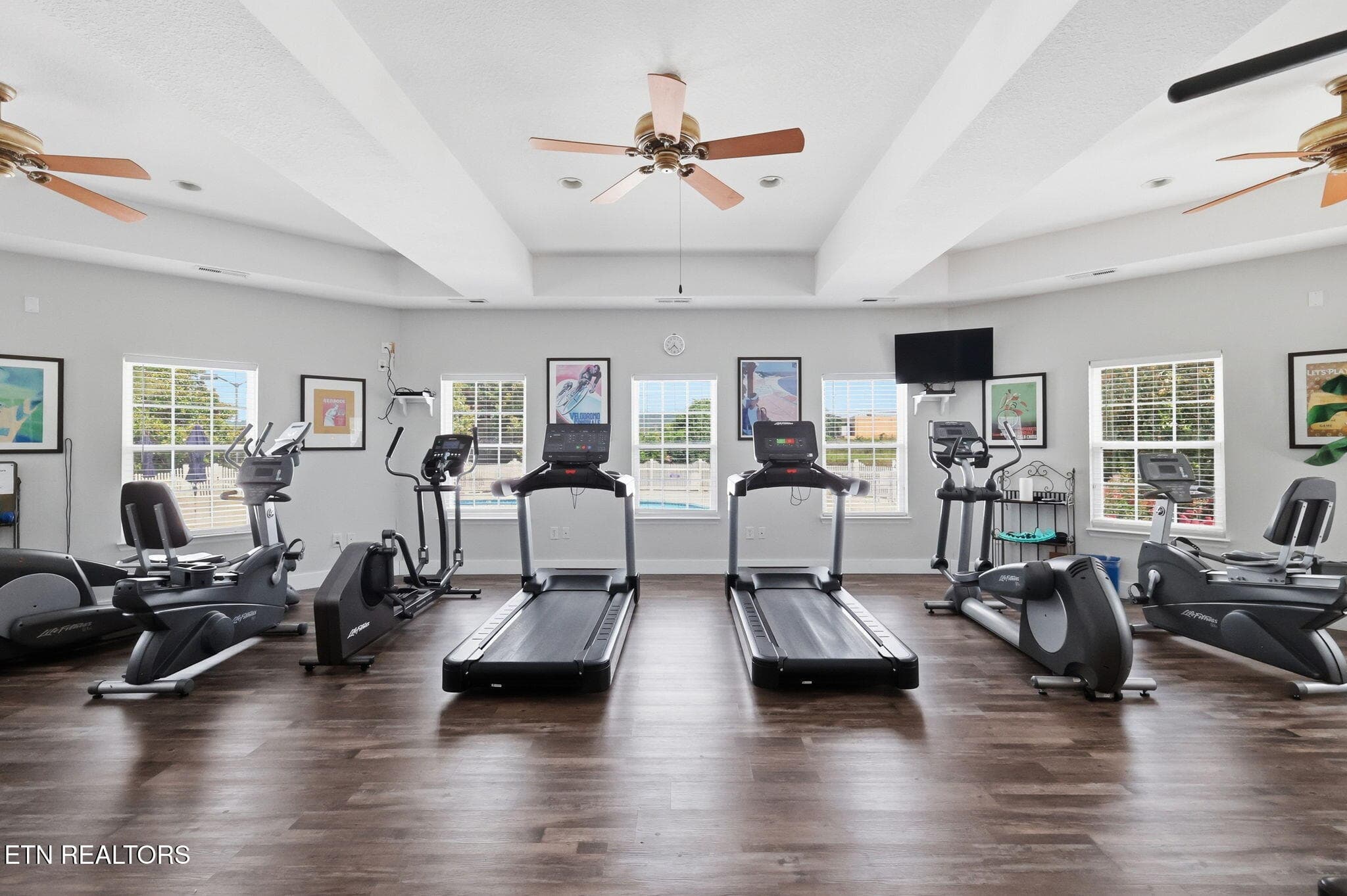 50-web-or-mls-3F1A9911 - 315 Willowcreek Blvd, Sweetwater, TN 37874