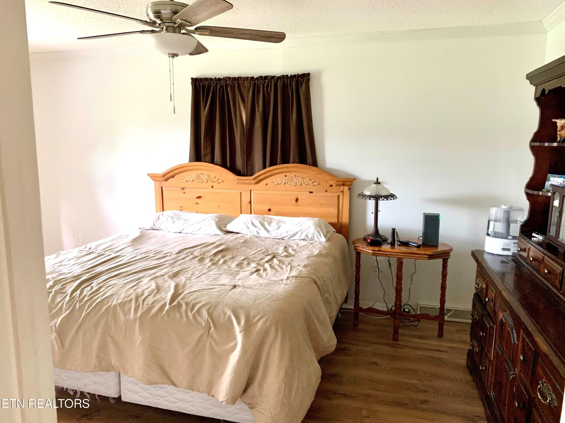 Primary Bedroom - 309 Allison St, New Tazewell, TN 37825
