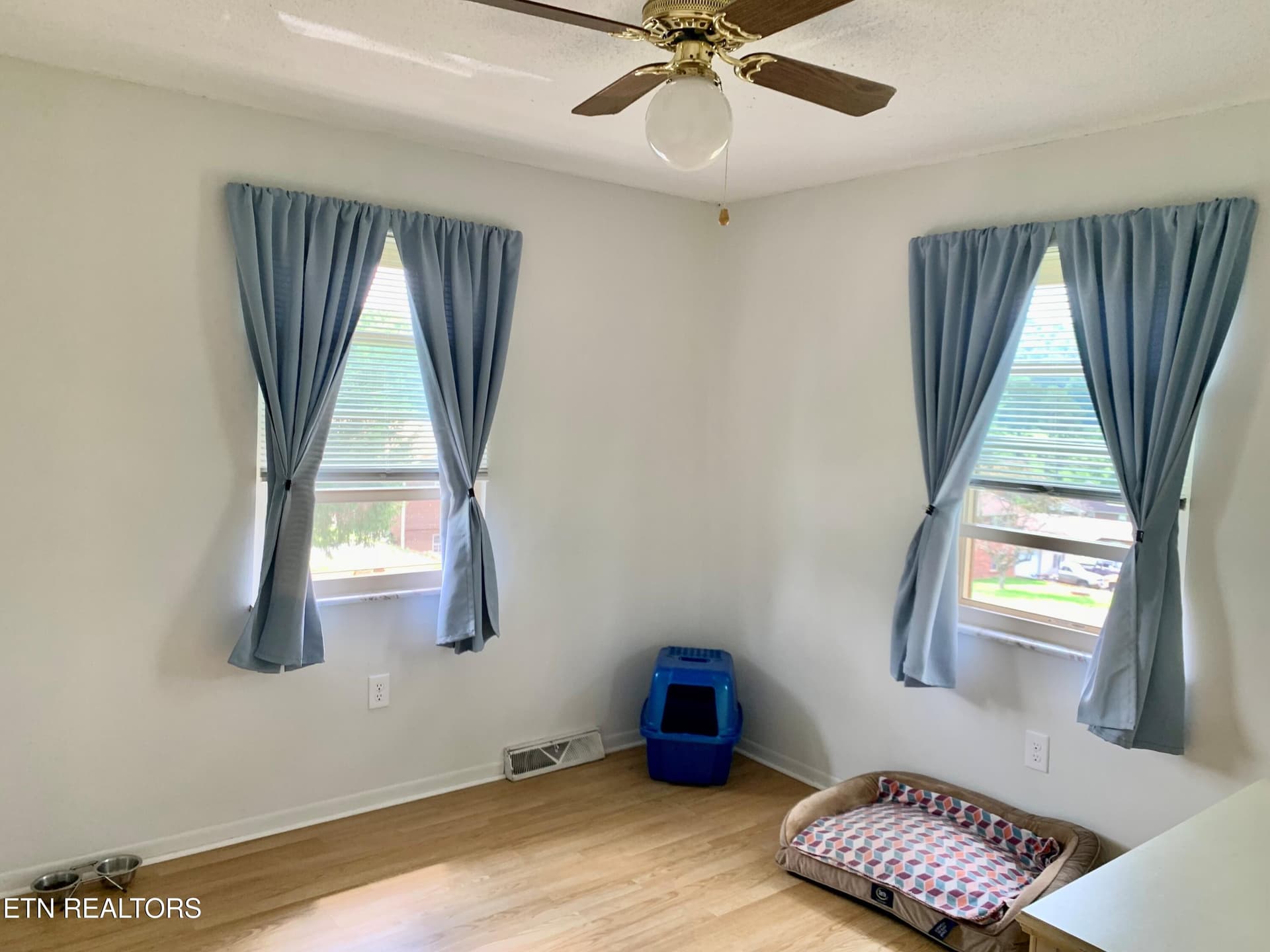 Bedroom 2 - 309 Allison St, New Tazewell, TN 37825