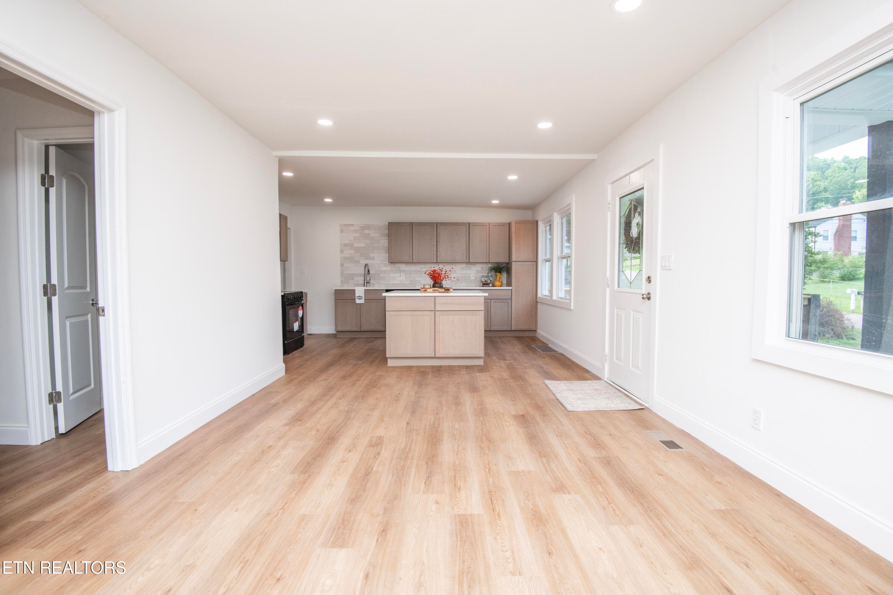 Living Room - 4730 Rochat Rd, Knoxville, TN 37918