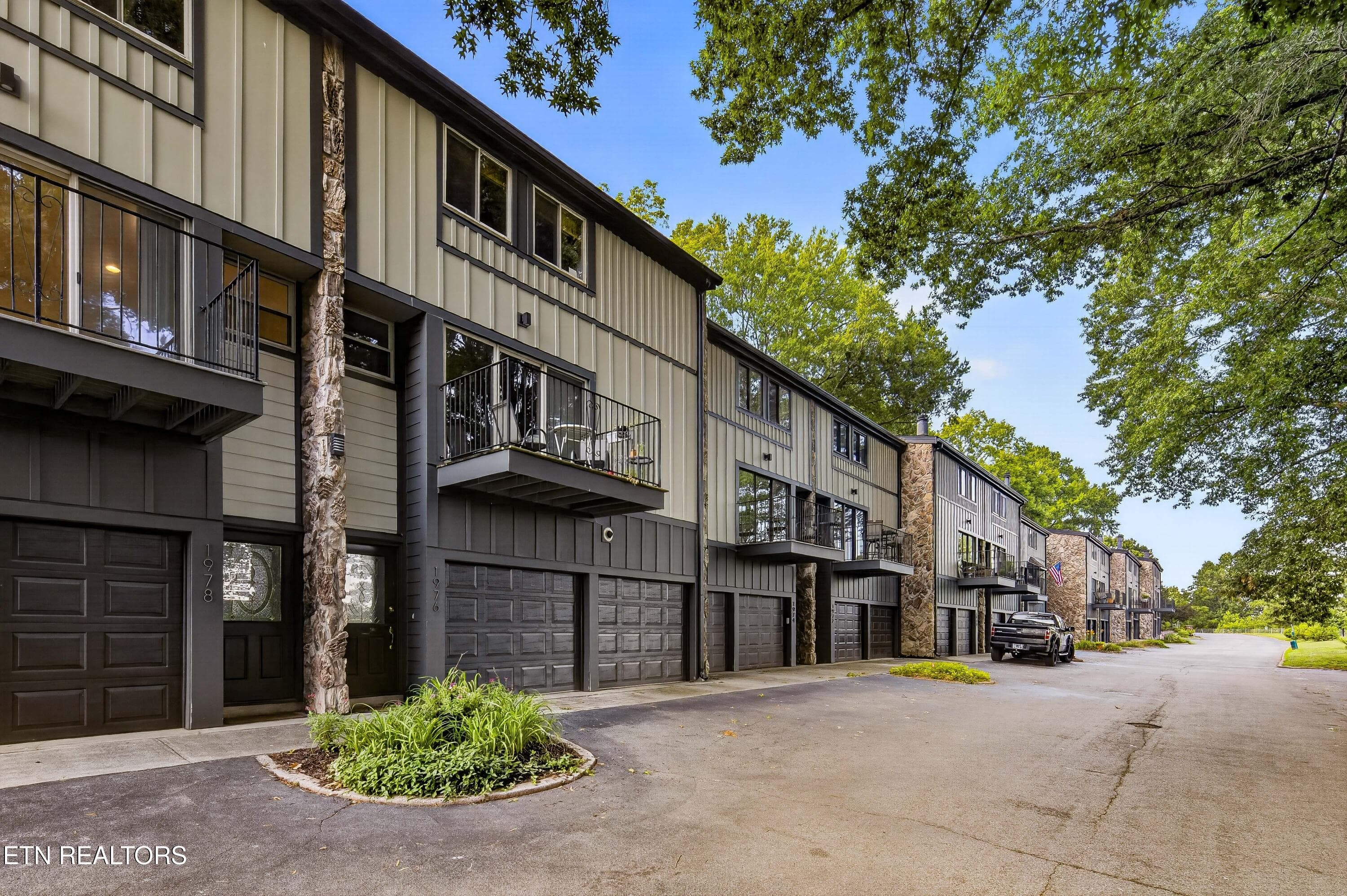 L40A0195 - 1976 Cherokee Bluff Drive, Knoxville, TN 37920, Knoxville