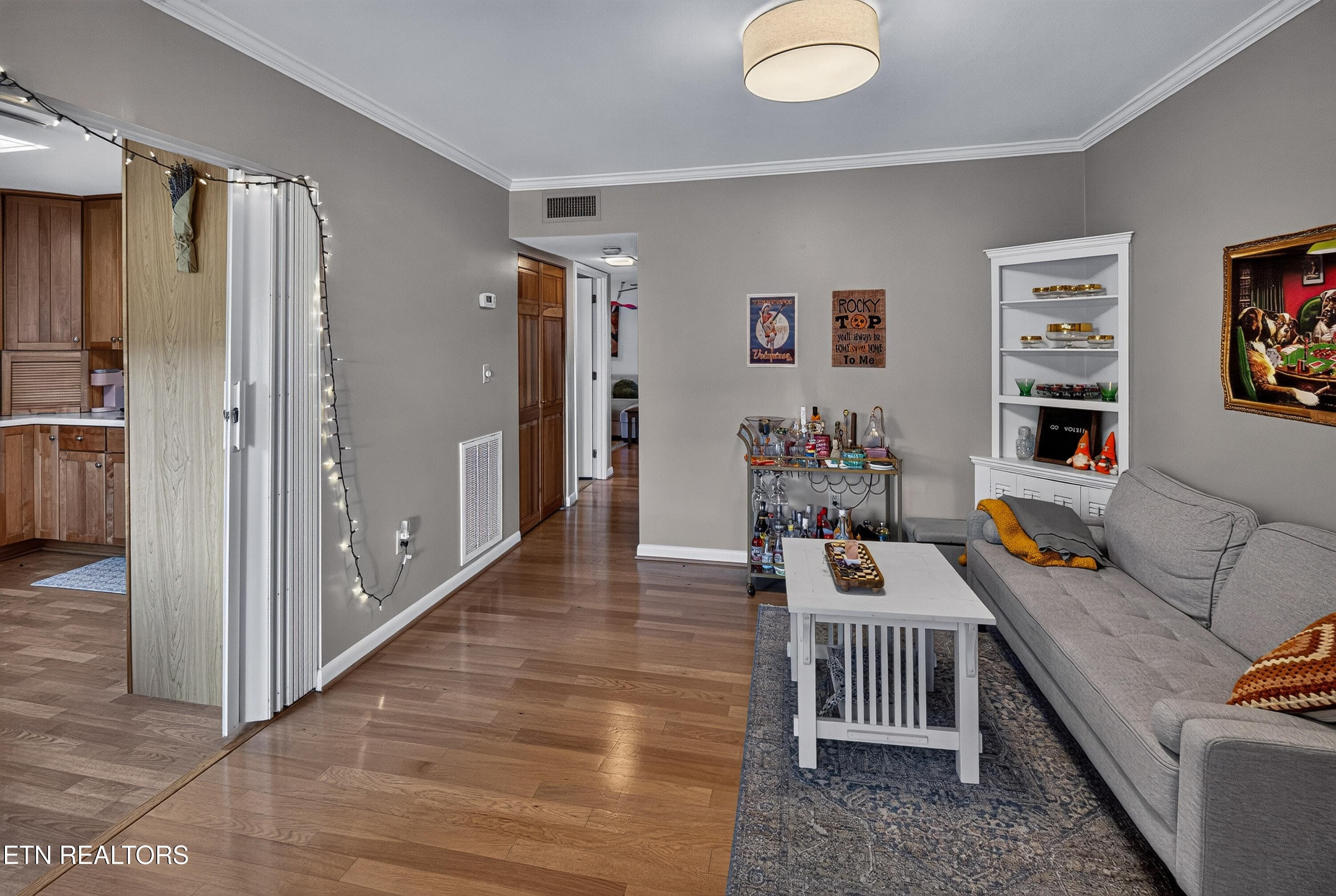 L40A0218 - 1976 Cherokee Bluff Drive, Knoxville, TN 37920, Knoxville