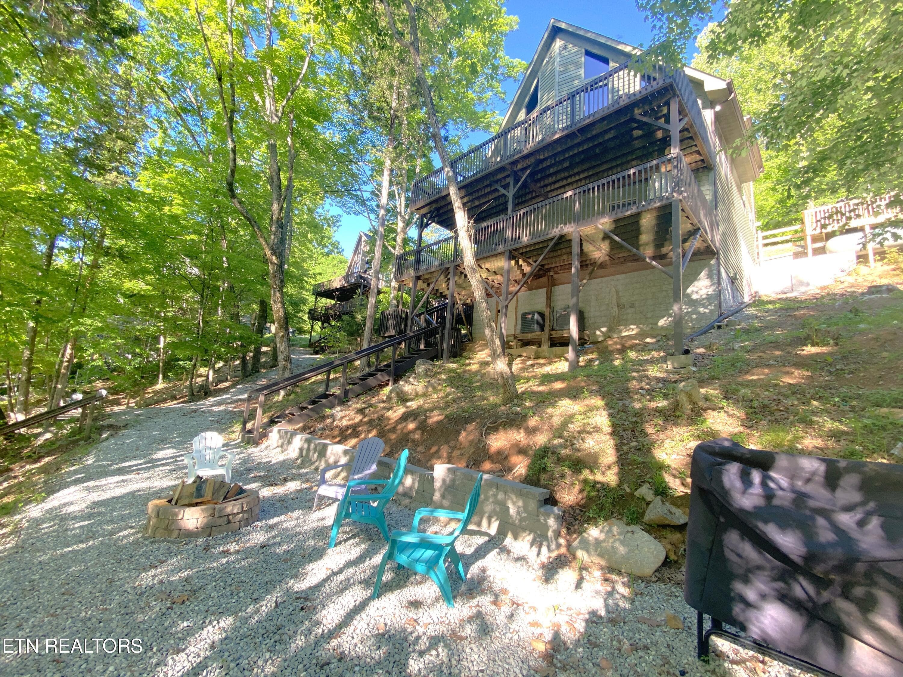 firepit at the landing by lake - 123 Flat Lake Circle, Speedwell, TN 37870, Speedwell