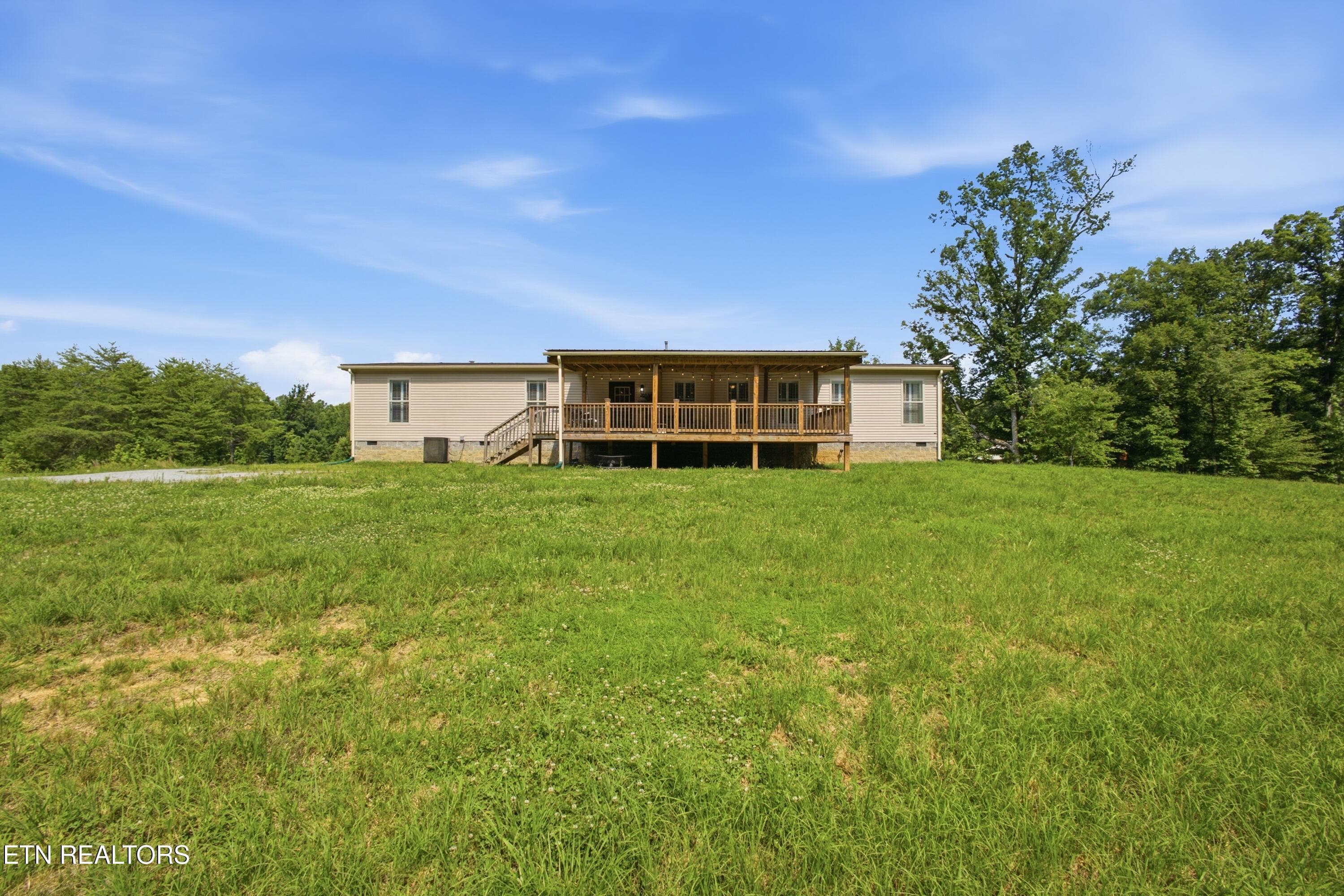 127 Narramore Ln - 127 Narramore Lane, Philadelphia, TN 37846