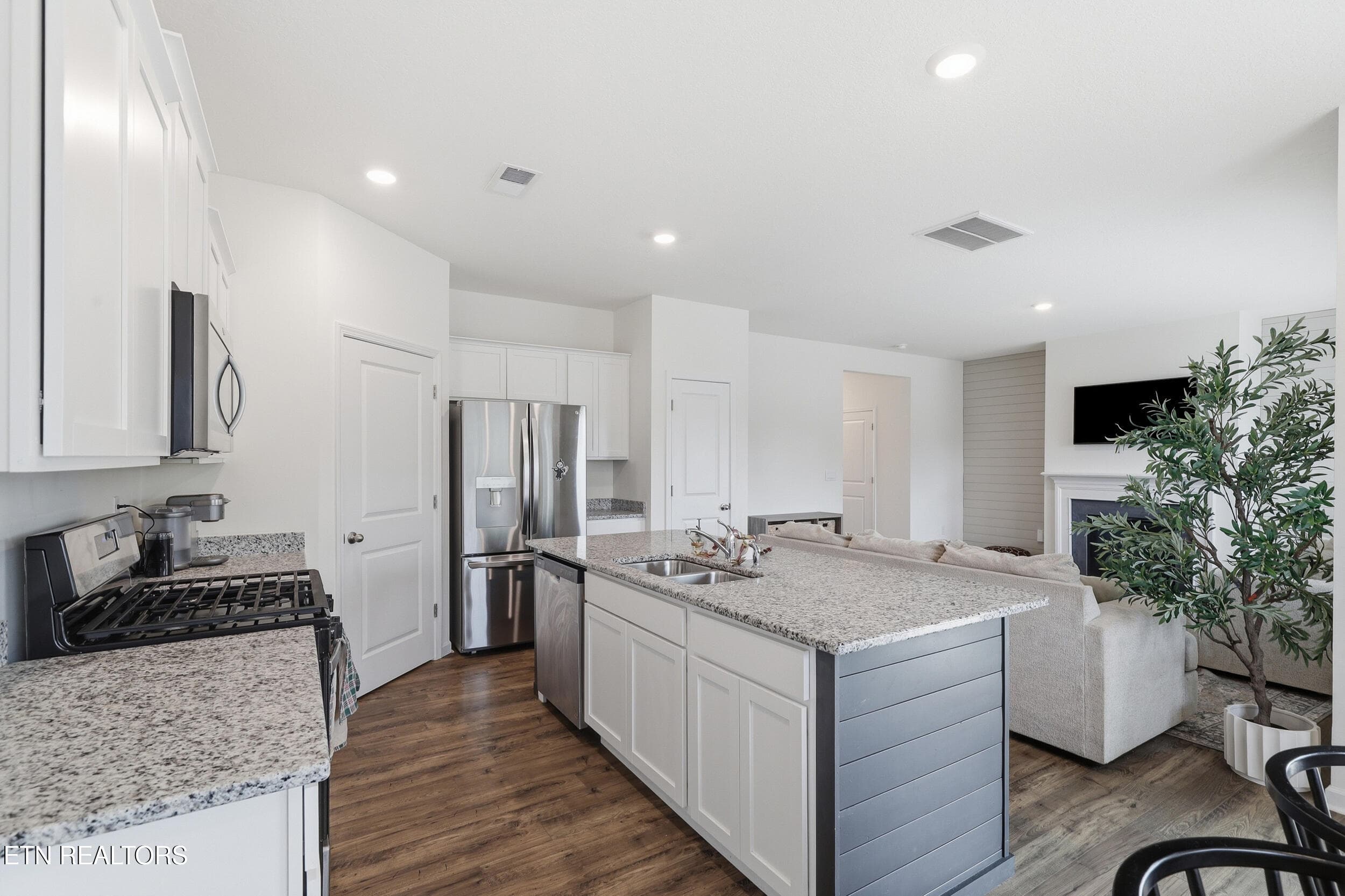 Kitchen - 12330 Hatmaker Lane, Knoxville, TN 37932
