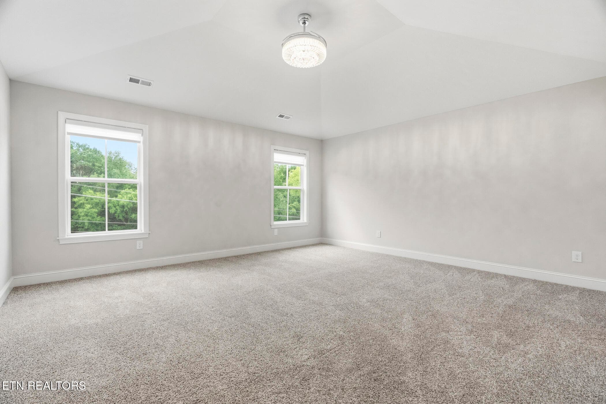 dsc06840 - 1149 Madison Oaks Rd, Knoxville, TN 37924, Knoxville