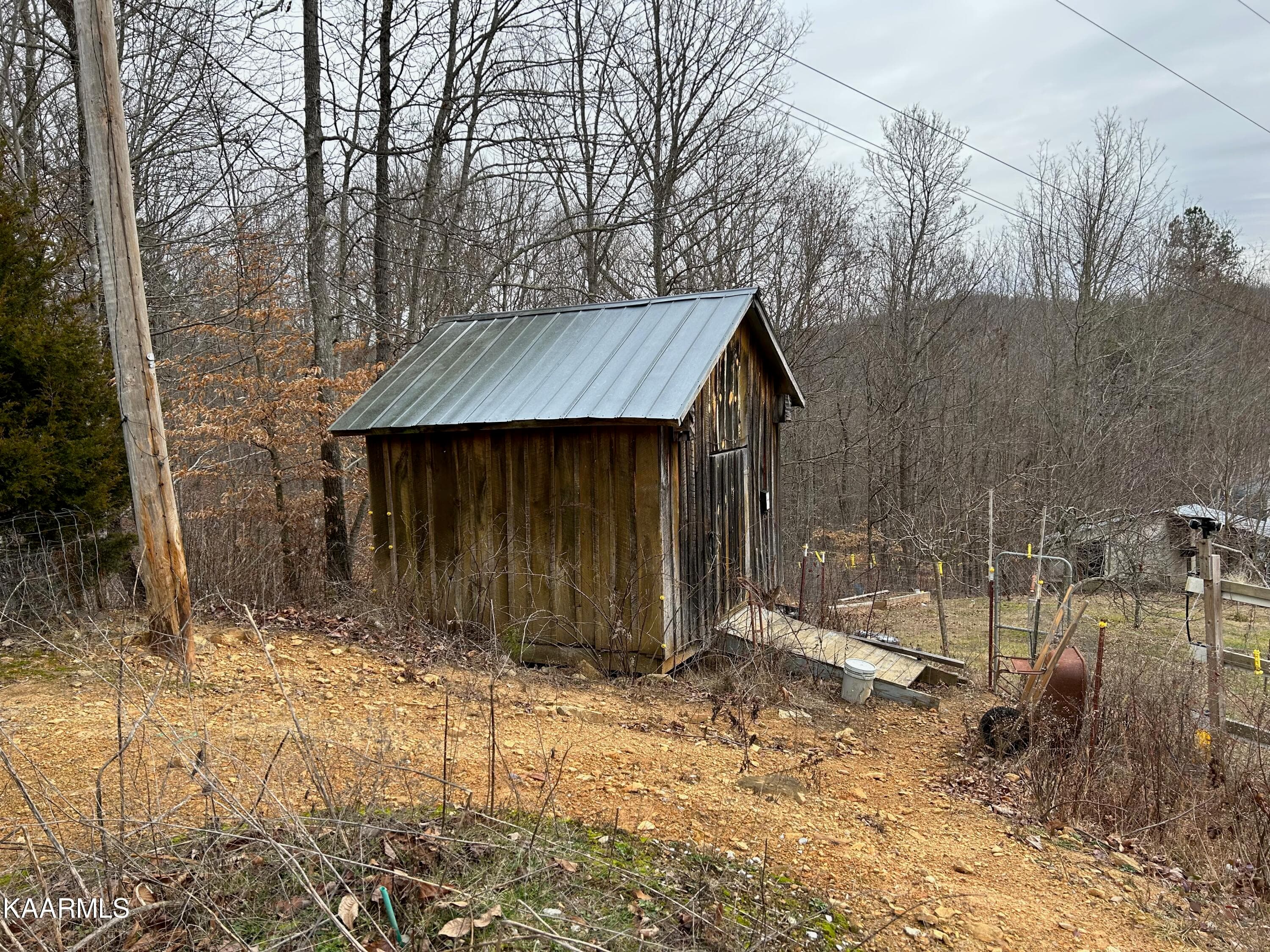 IMG_0009 - 5271 Vardy Blackwater Rd, Sneedville, TN 37869