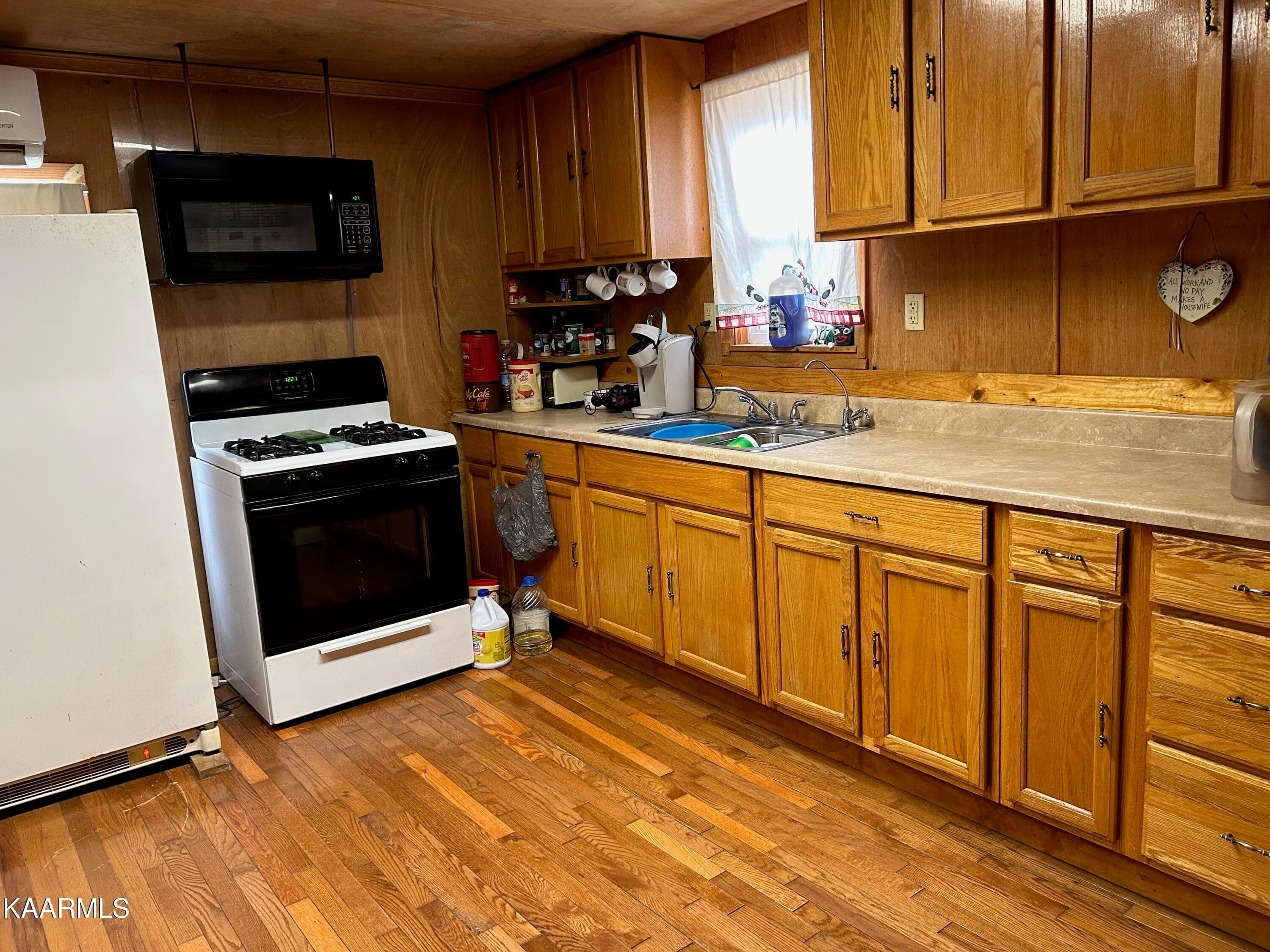 IMG_0032 - 5271 Vardy Blackwater Rd, Sneedville, TN 37869