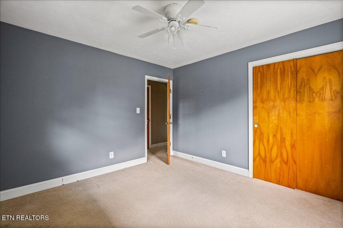 32-227 Fairway Dr - 227 Fairway Drive, LaFollette, TN 37766, LaFollette