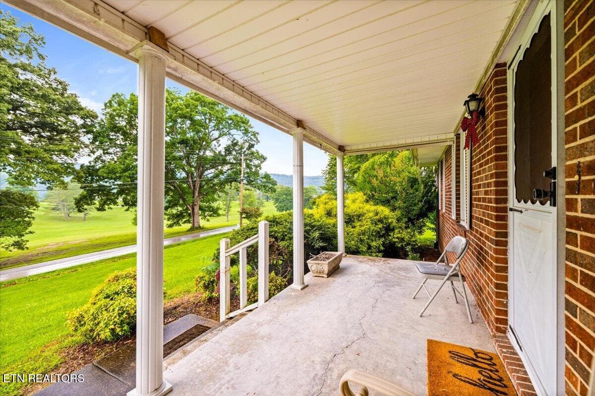 07-227 Fairway Dr - 227 Fairway Drive, LaFollette, TN 37766, LaFollette