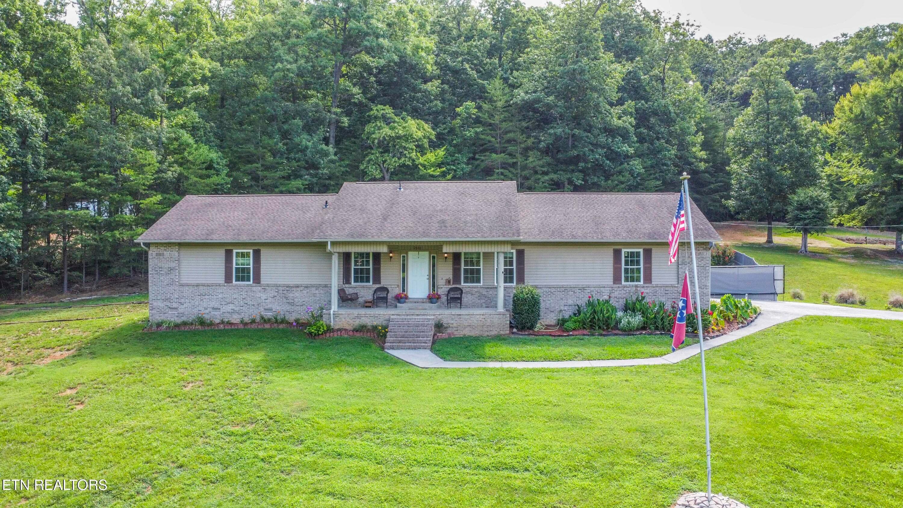 2602 Wayland Rd, Knoxville, TN 37914