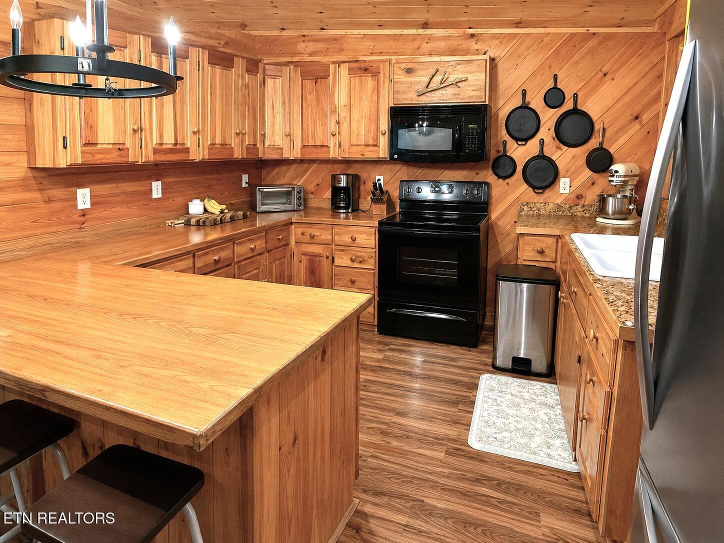 9 - 438 Country Square Rd, Newport, TN 37821