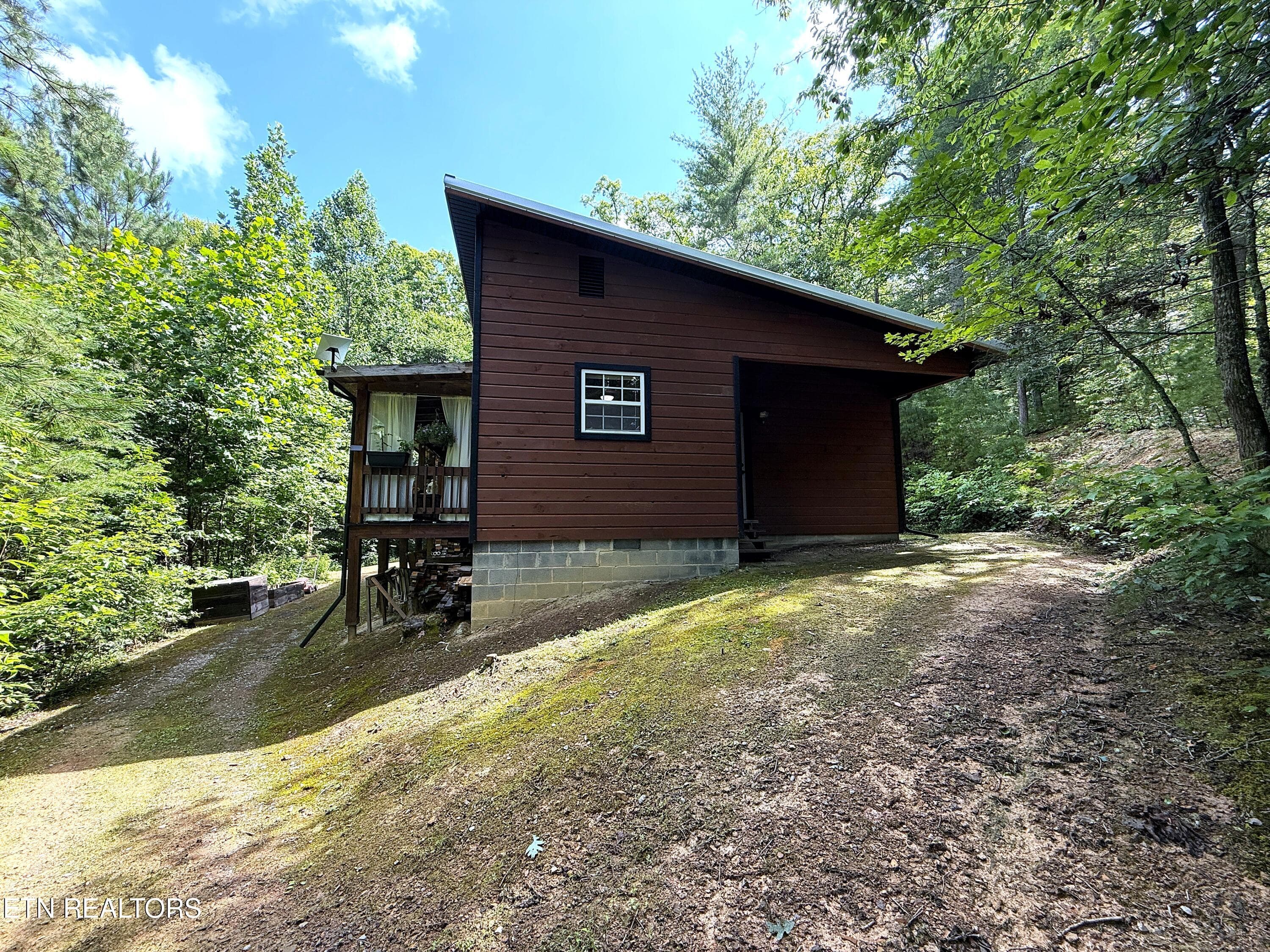 22 - 438 Country Square Rd, Newport, TN 37821
