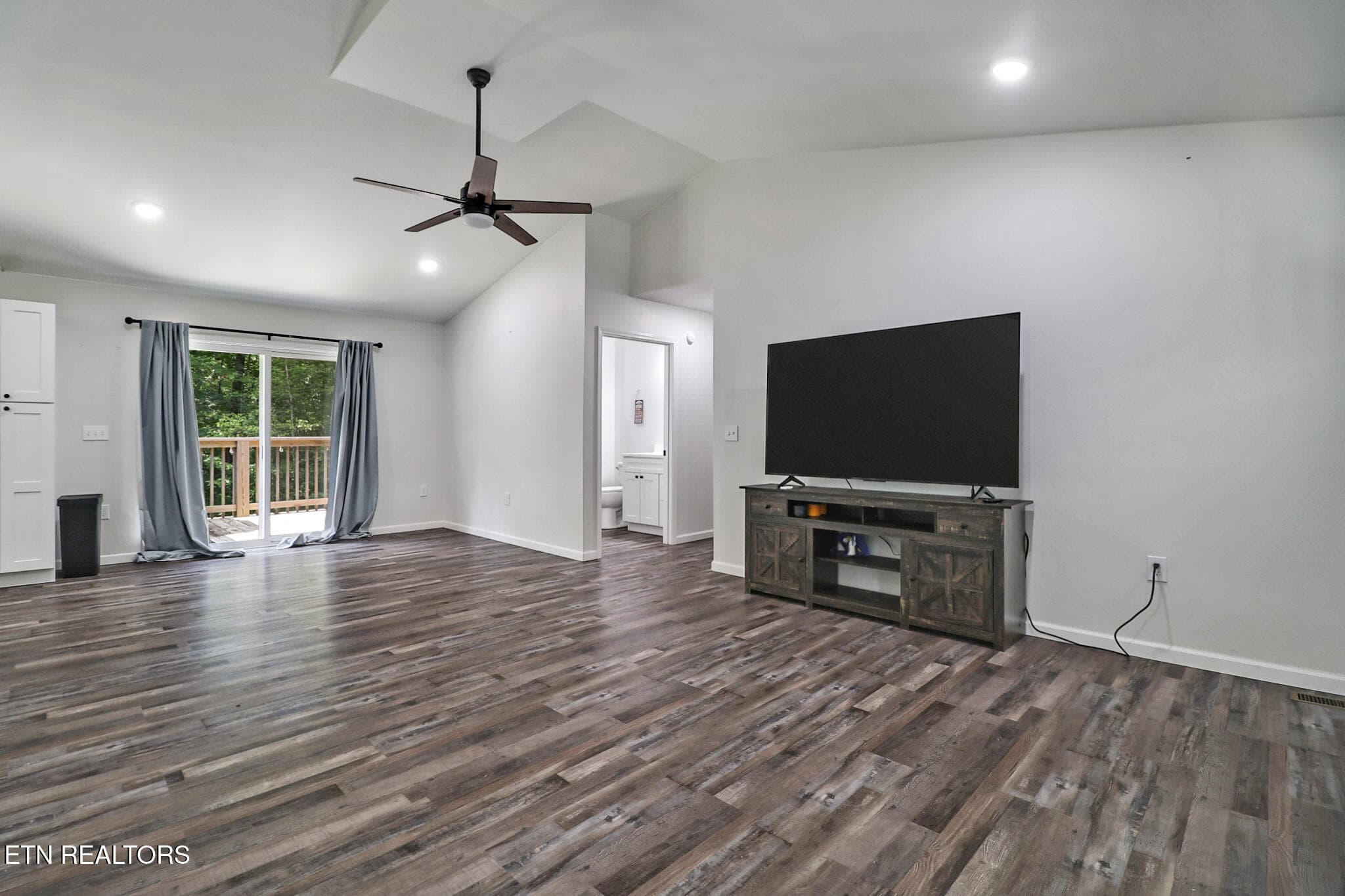 n44a1079-n44a1083 - 152 Goney Rd, Grimsley, TN 38565