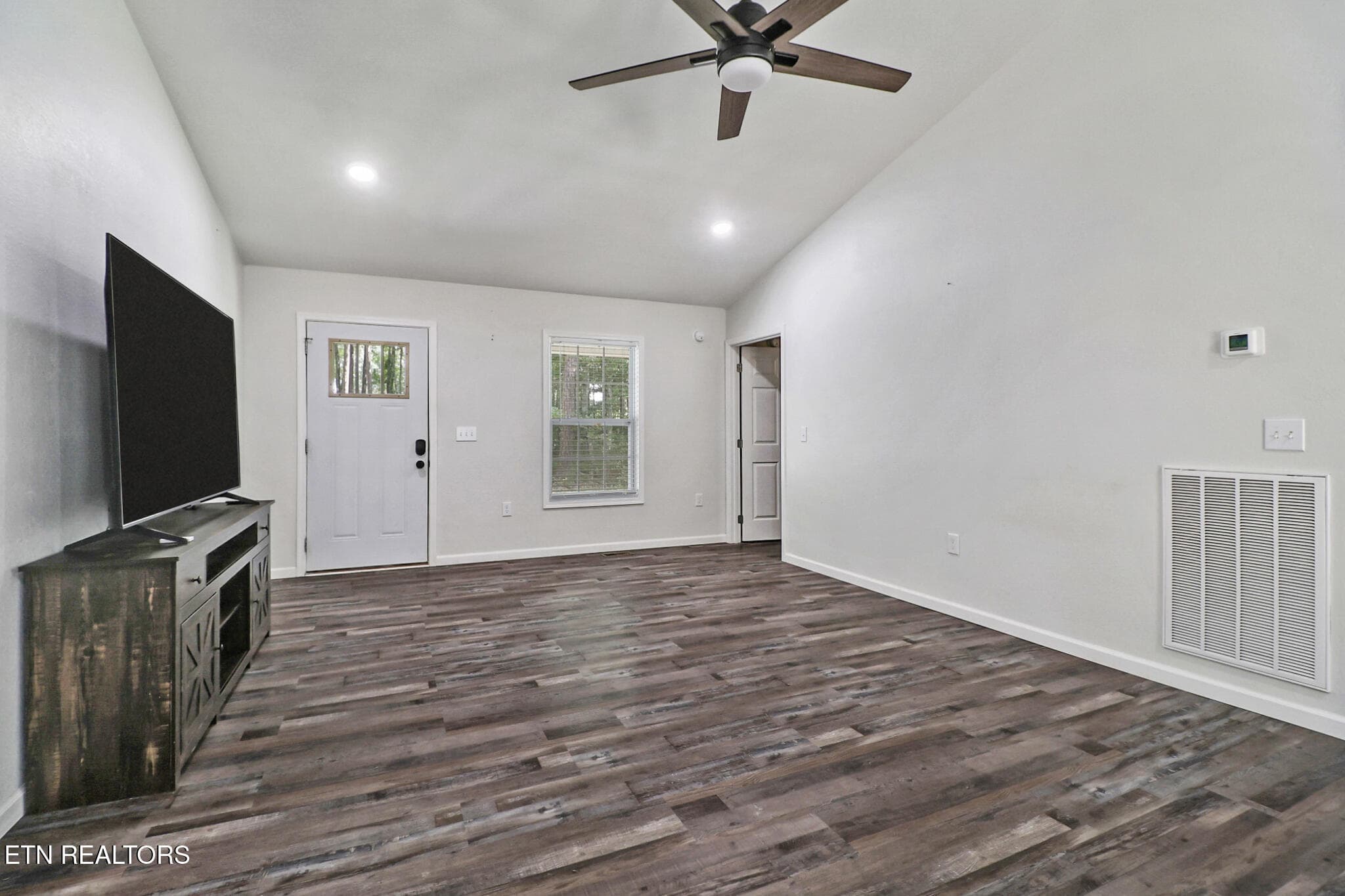 n44a1089-n44a1093 - 152 Goney Rd, Grimsley, TN 38565