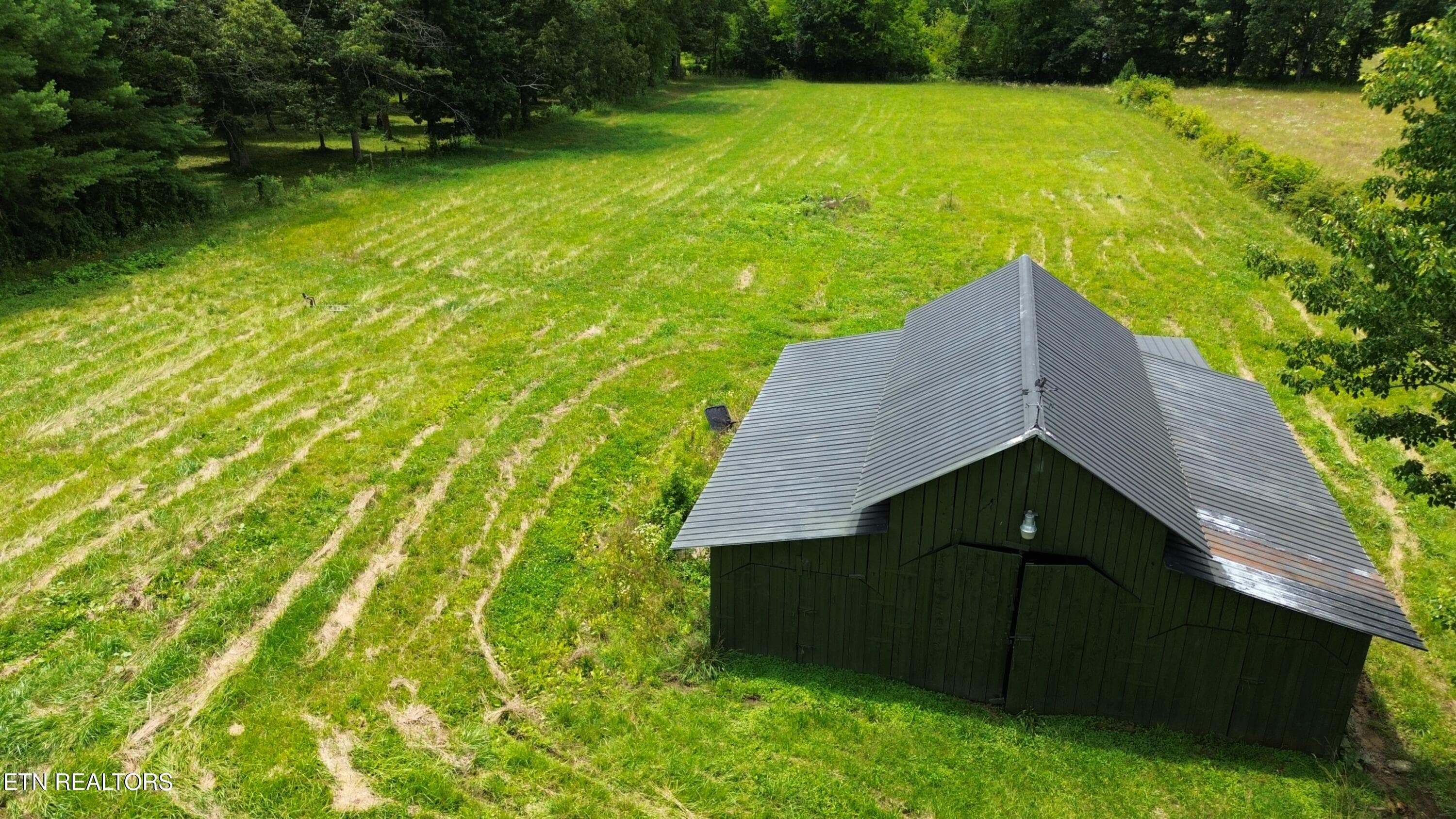 DJI_0339 - 2107 Potato Farm Rd, Crossville, TN 38571