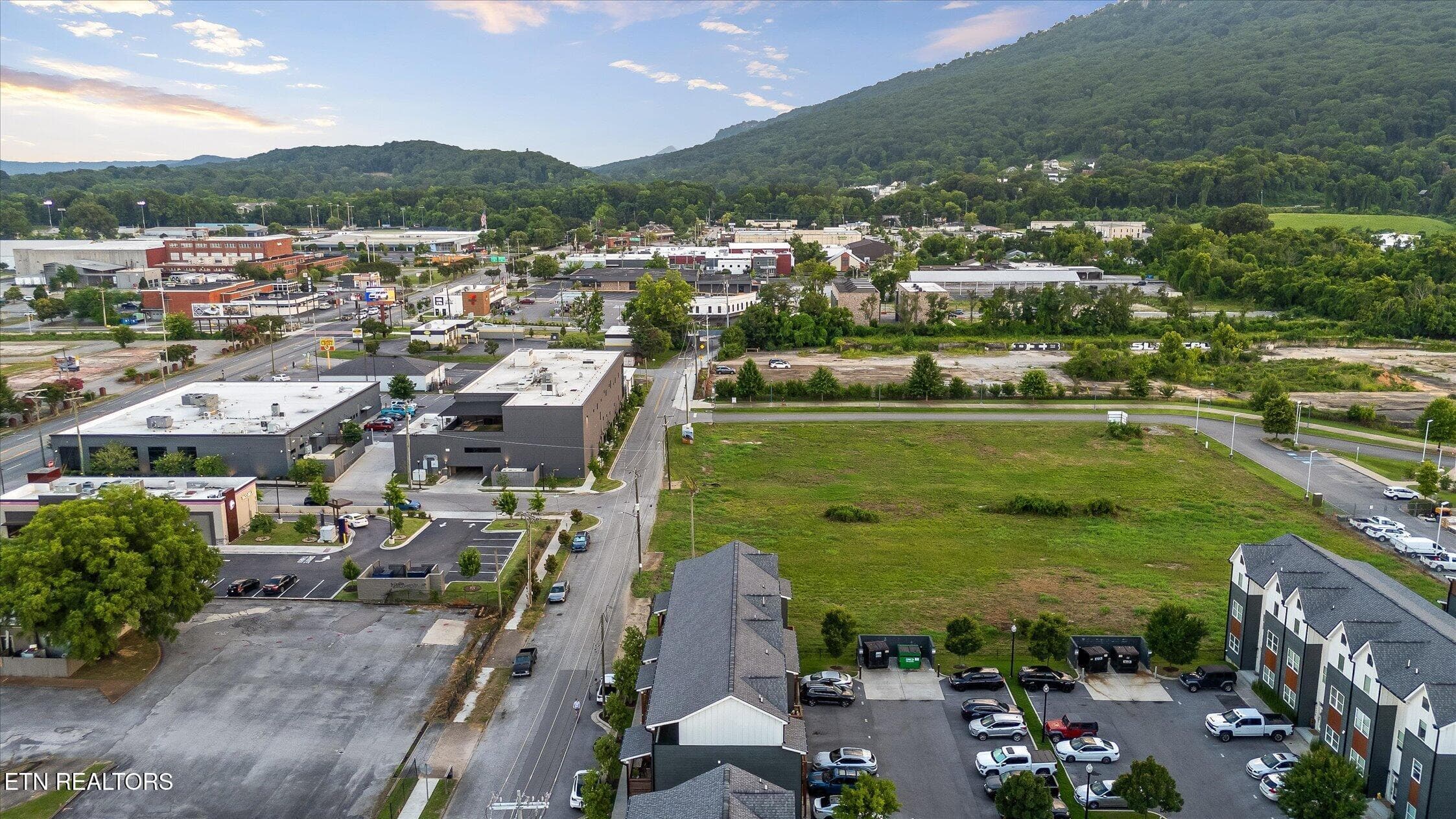 08-3169 St Elmo Ave-73 - 3169 Saint Elmo Ave, Chattanooga, TN 37408, Chattanooga