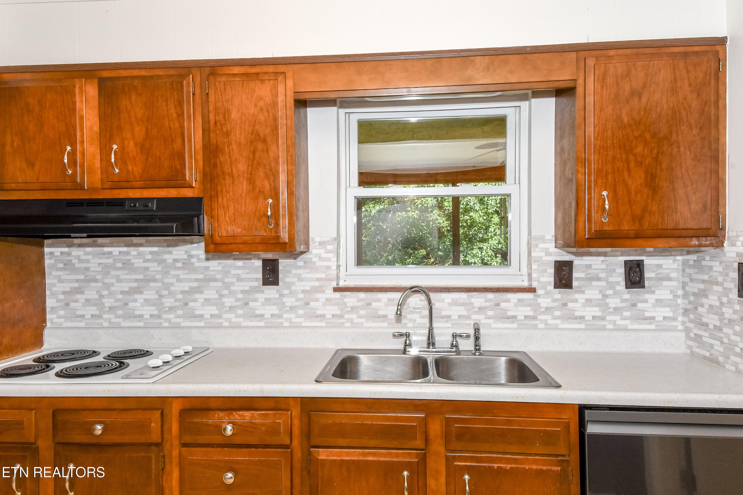 DSC_7420 - 2919 W Woodbine Drive, Maryville, TN 37803, Maryville