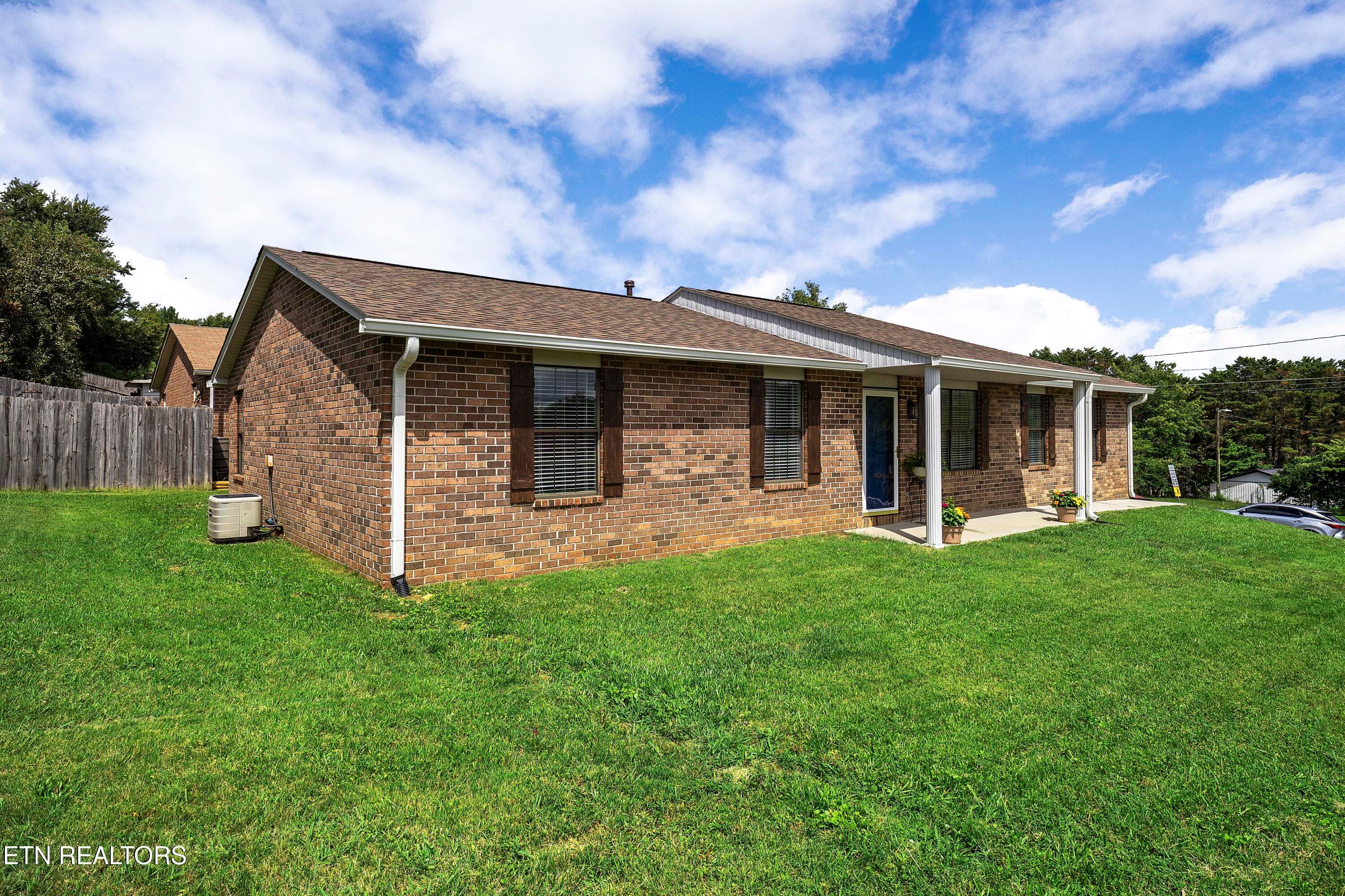 L40A0058 - 801 Valerie Lane, Knoxville, TN 37938