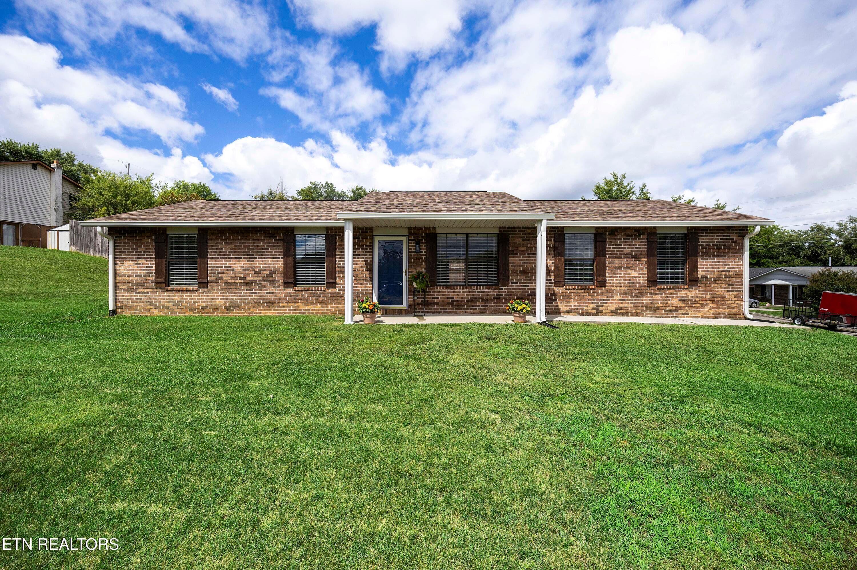 801 Valerie Lane, Knoxville, TN 37938