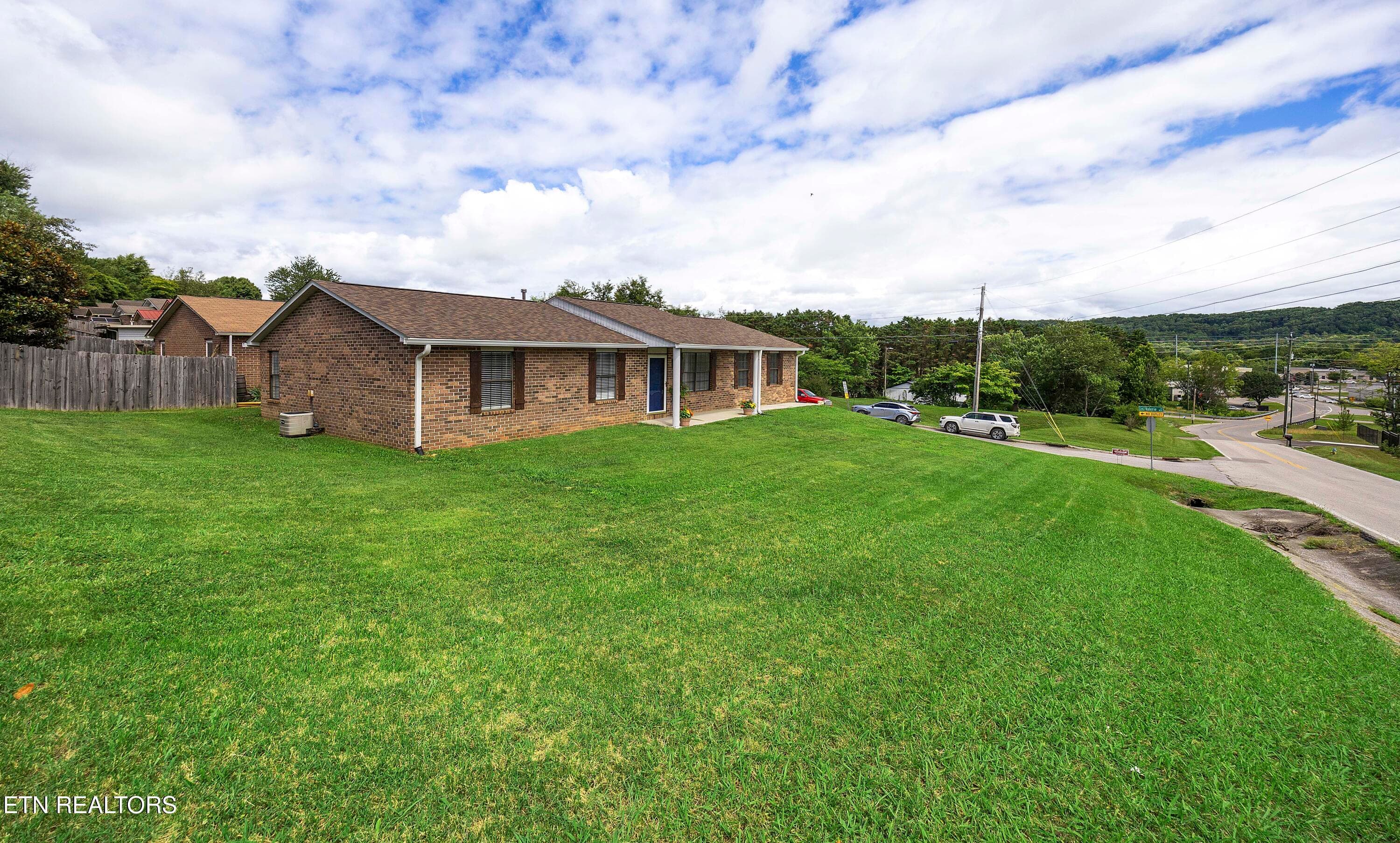 L40A0043 - 801 Valerie Lane, Knoxville, TN 37938