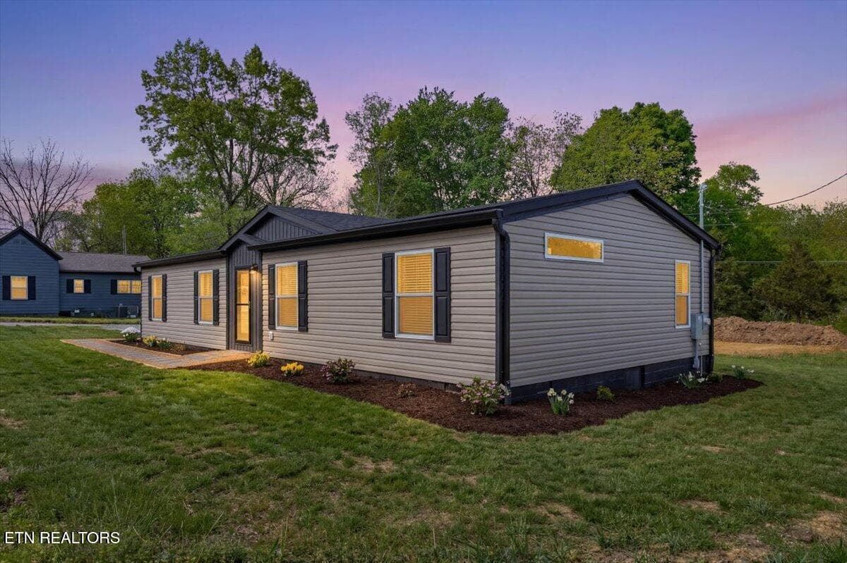 01-9 Hamilton-31 - 9 Hamilton Ave, Englewood, TN 37329